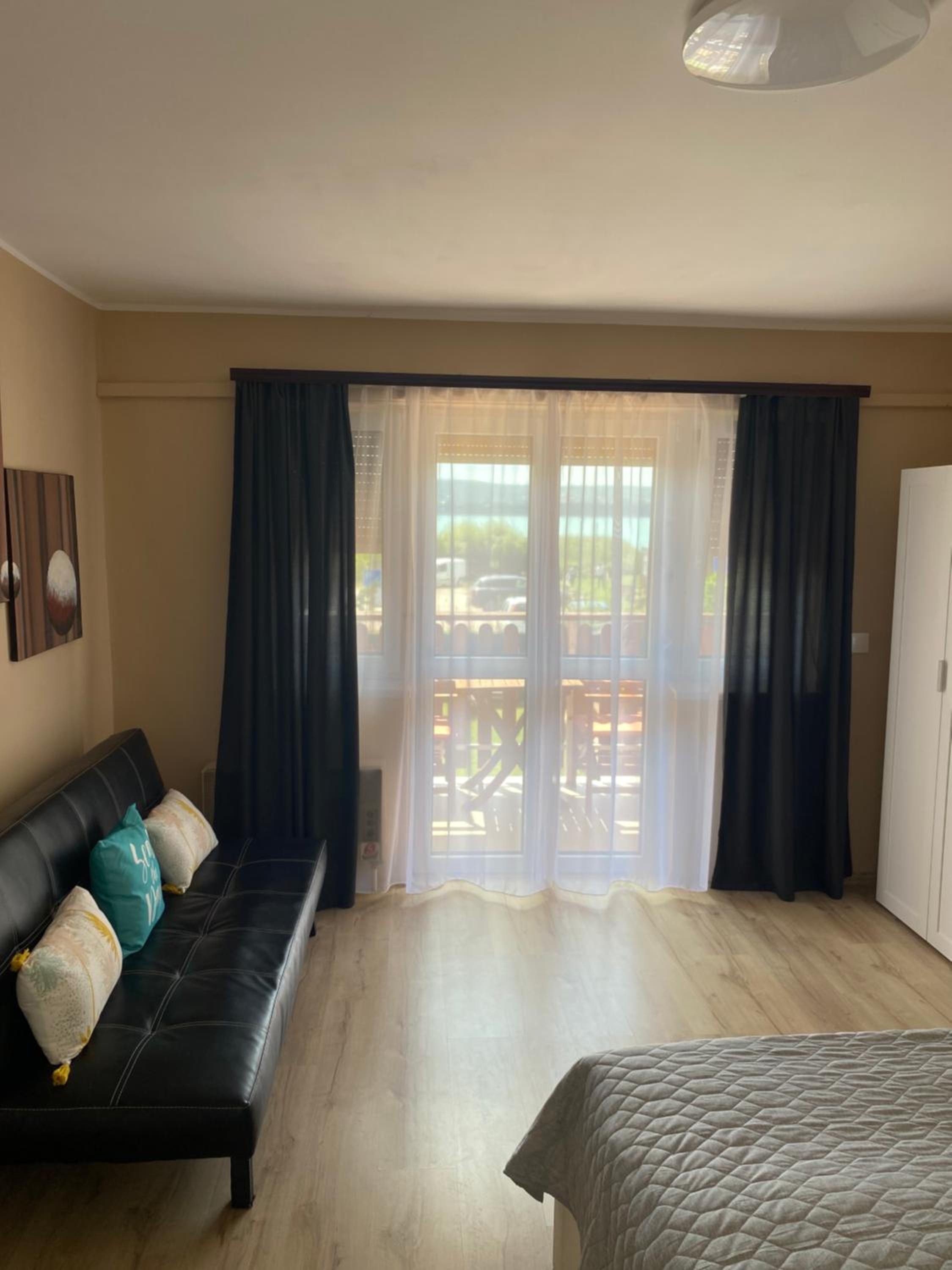 SunSet Beach Apartman