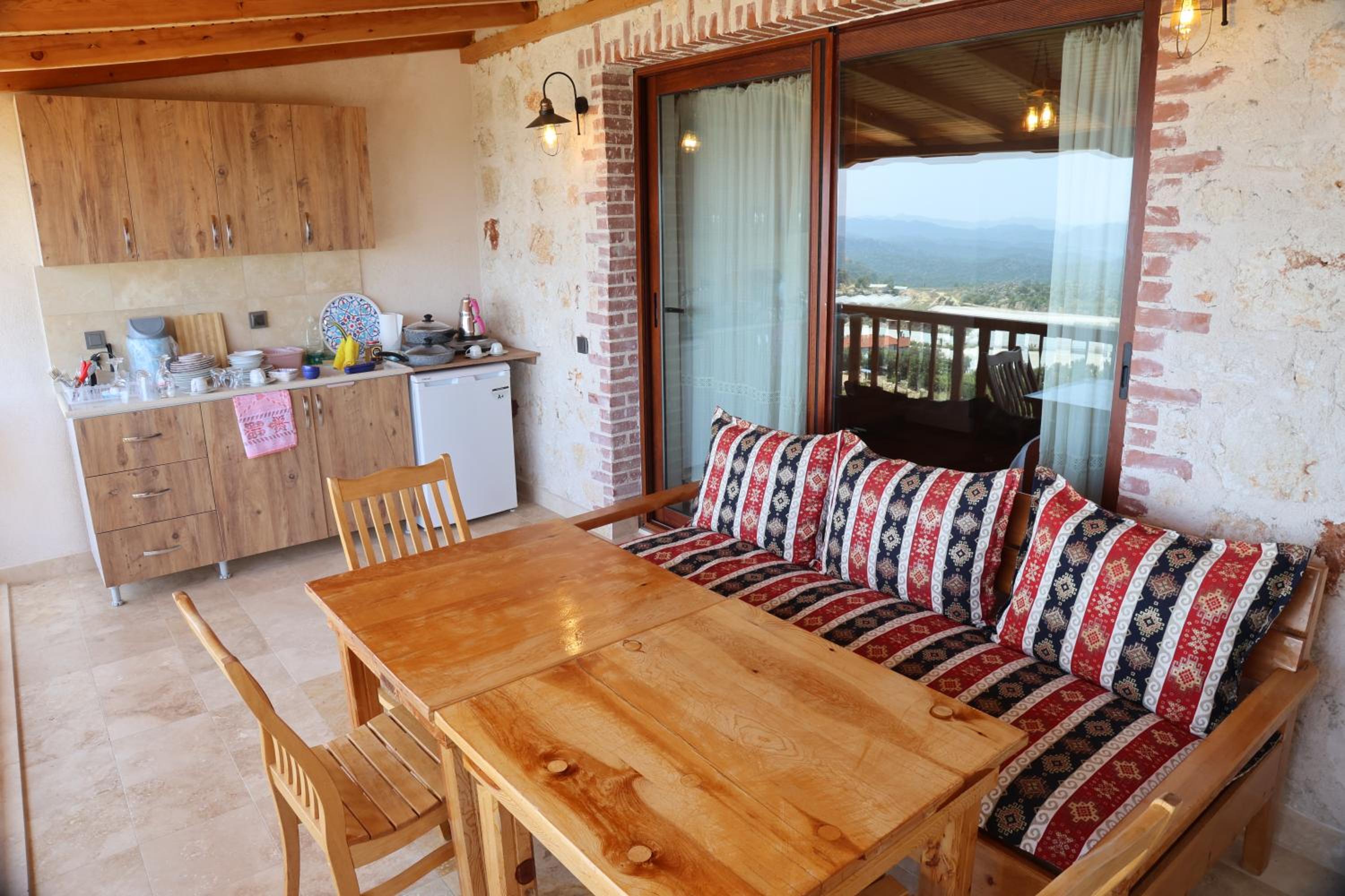 Istlada Taş Ev Apart - Kekova Manzarası - Image 7