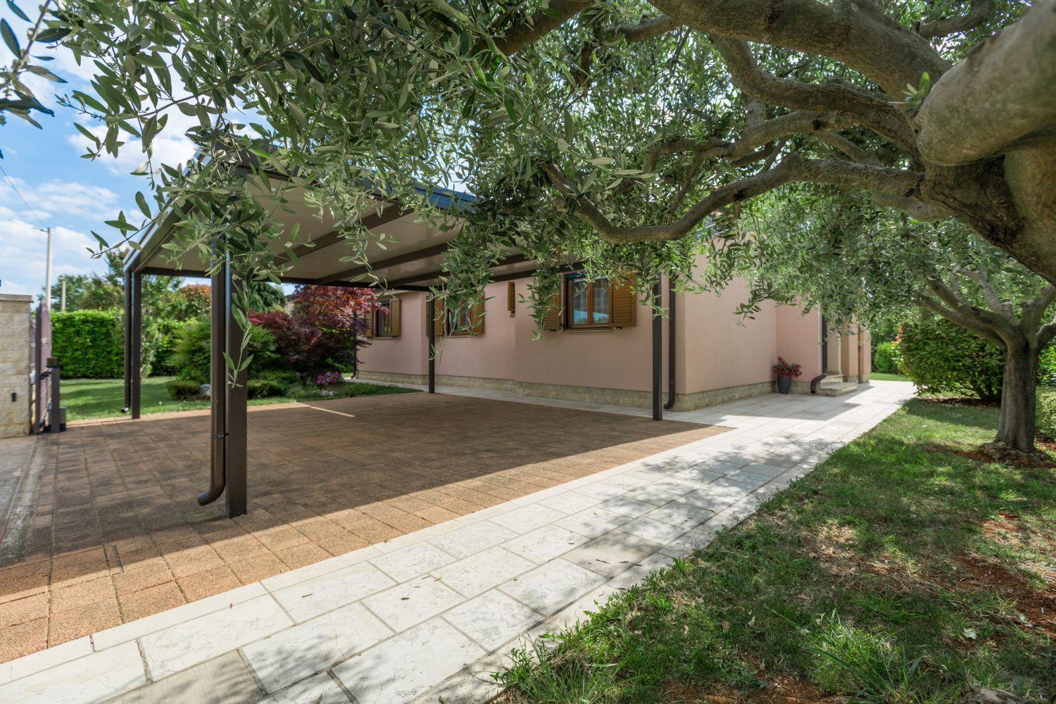 Villa Lori
