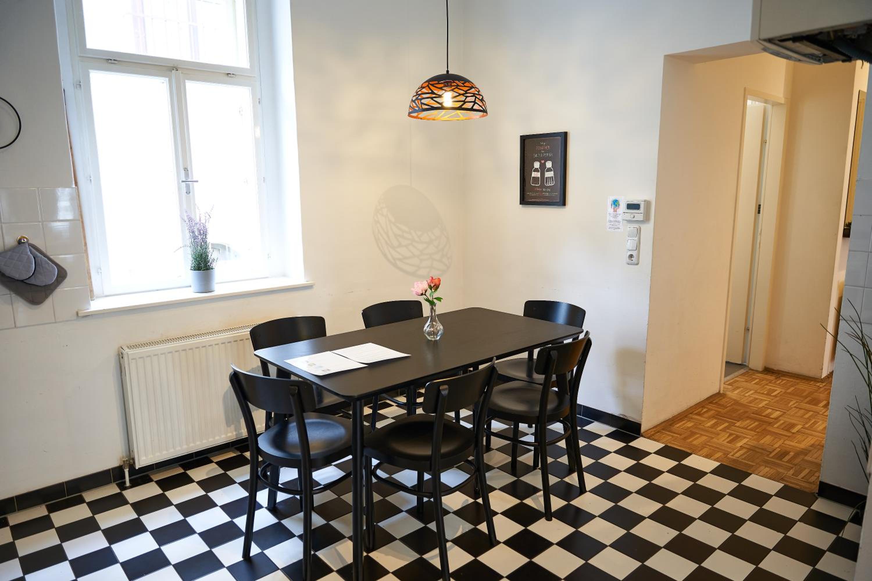 Fancy Home For 5 With Self-Check-In At Spittelberg