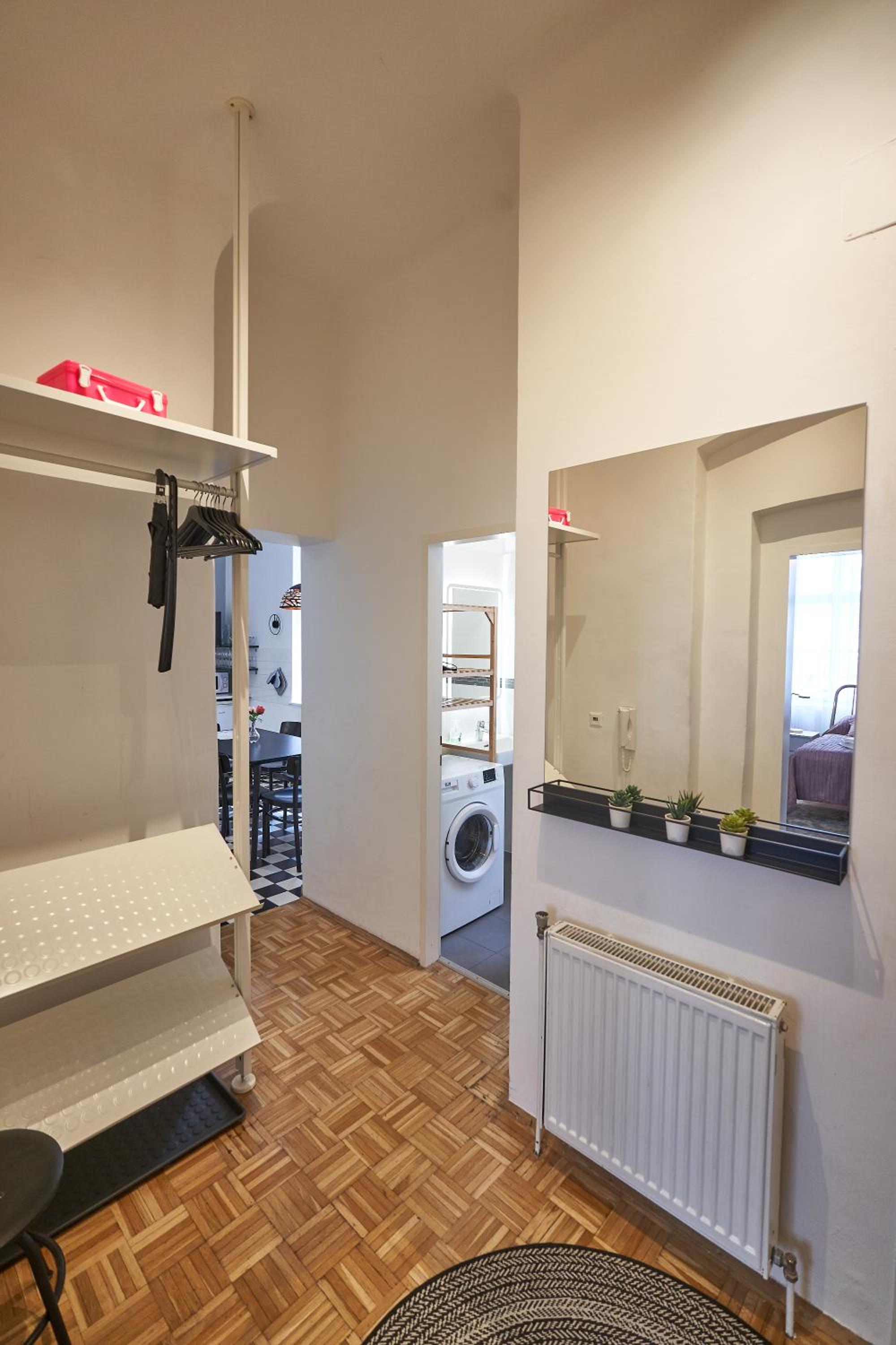 Fancy Home For 5 With Self-Check-In At Spittelberg