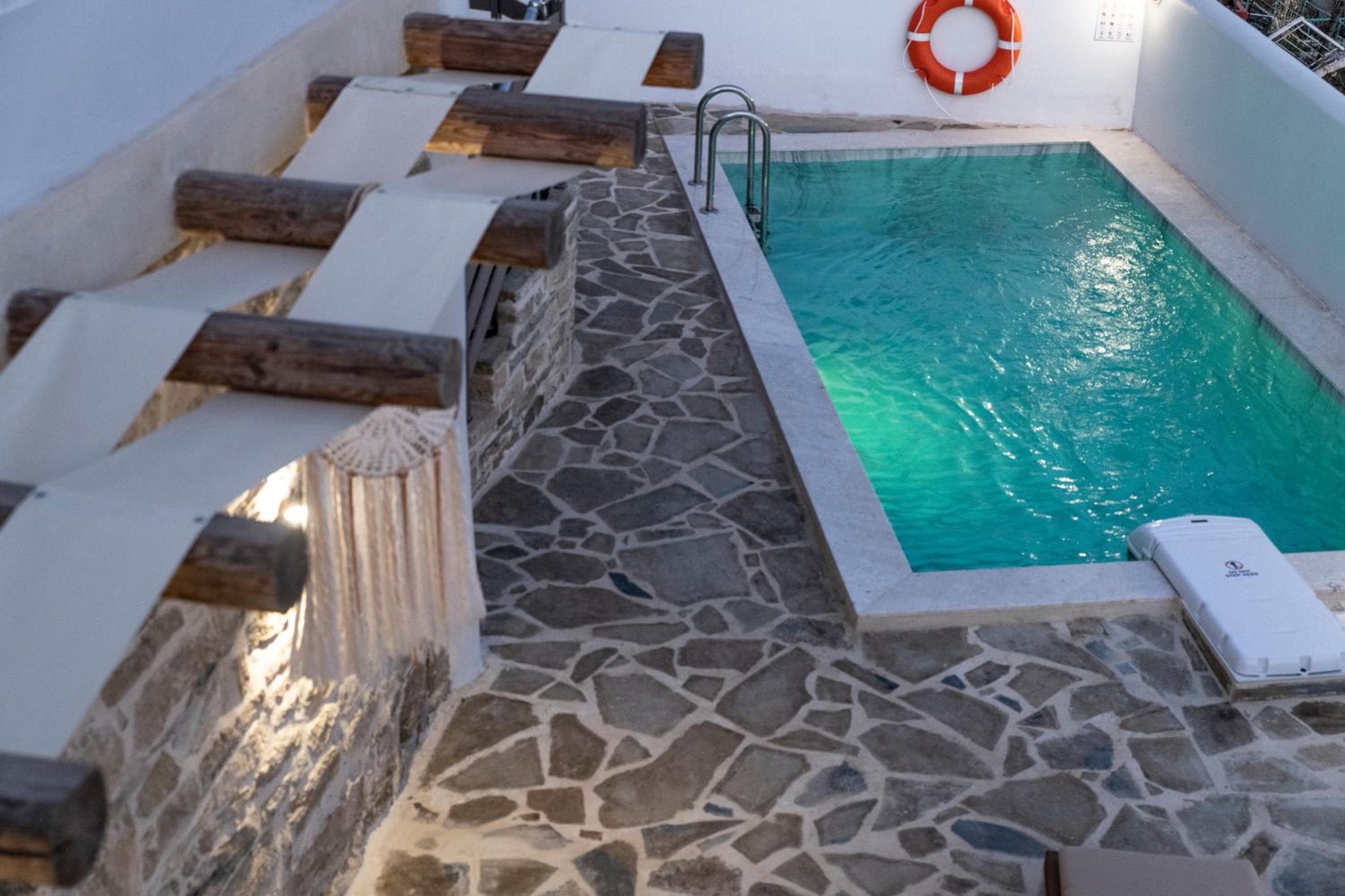 Villa Emmanouela Kamilari
