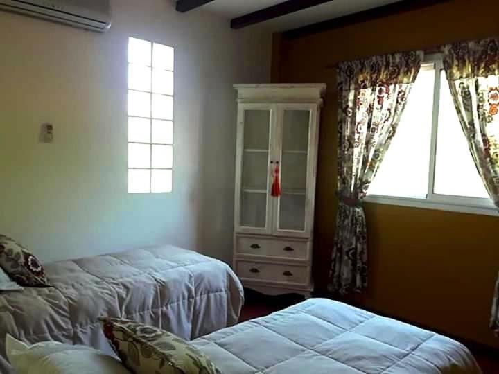 Hotel y Casa de Campo Oasis Campero - Ezeiza Aeropuerto -San Vicente