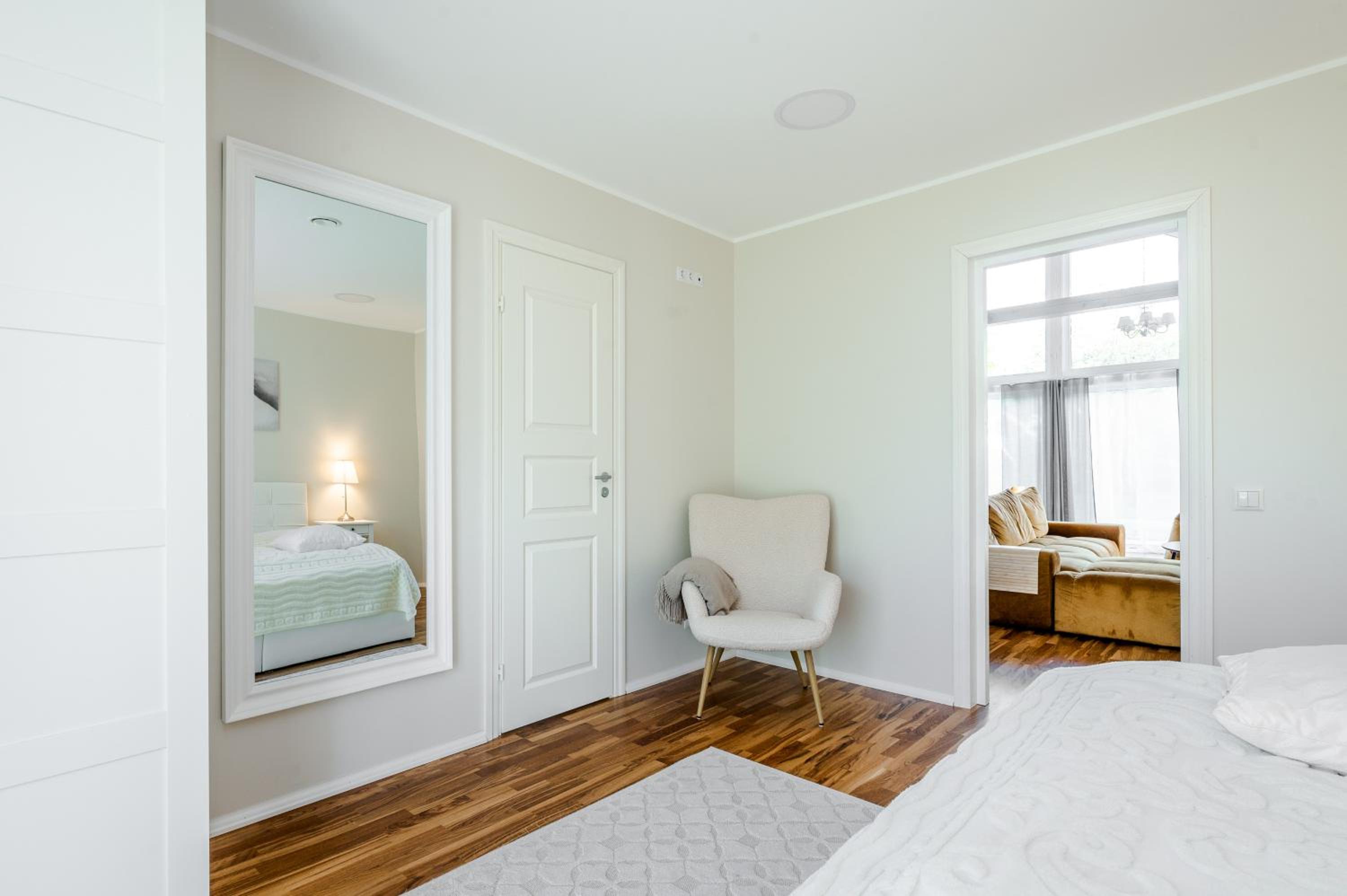Haagi-Villa view 4