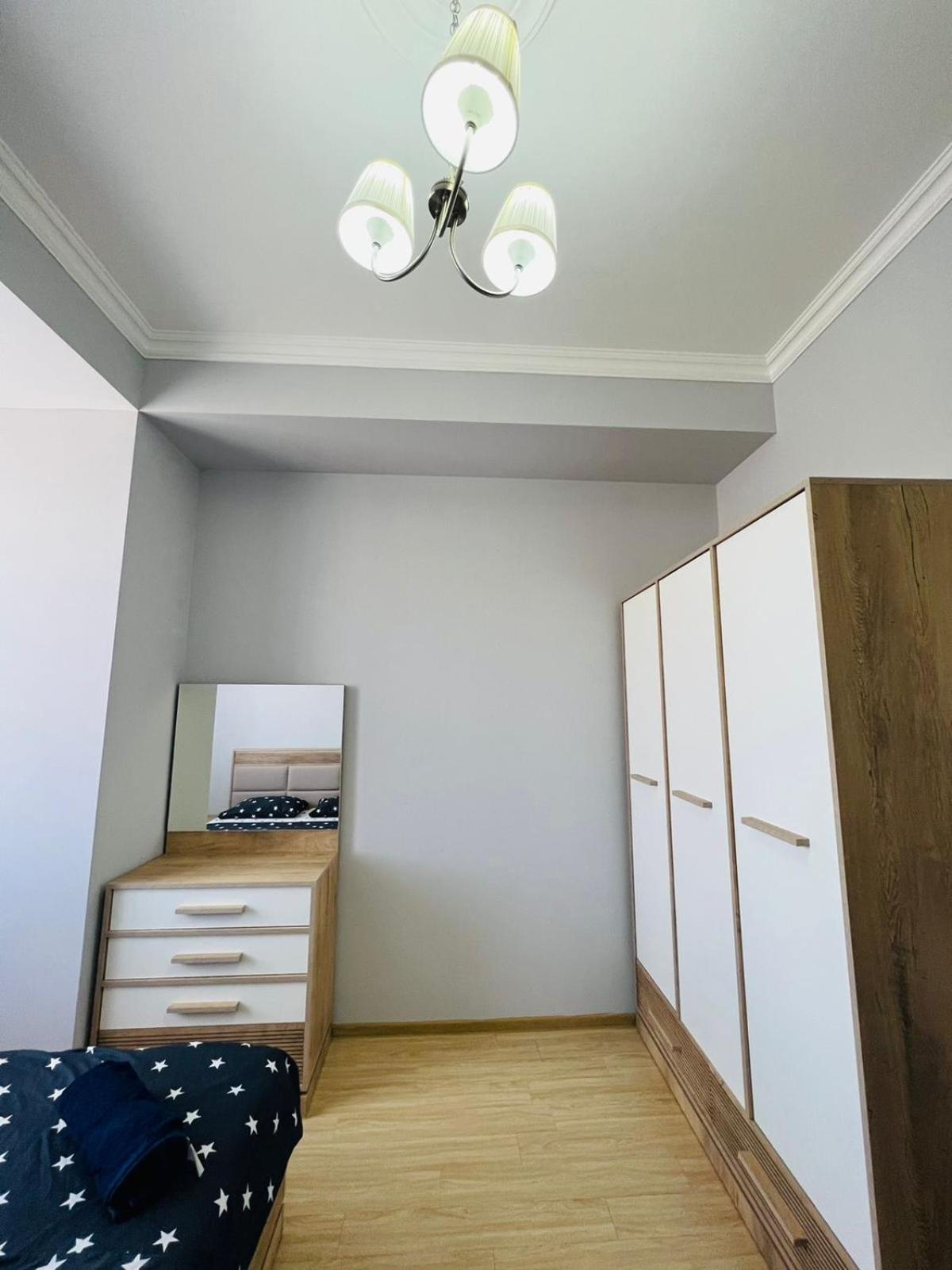 Luxury Spacious 2Bedroom +Balcony Near Opera and Northern Avenue, Middle Of Center