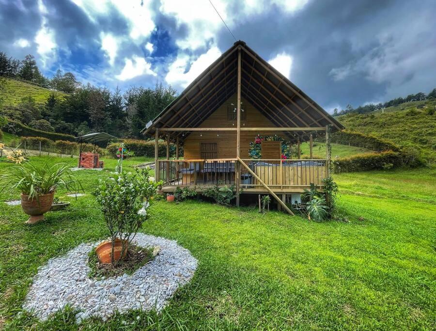 Espectacular Cabaña Loft en Guatape - Jacuzzi
