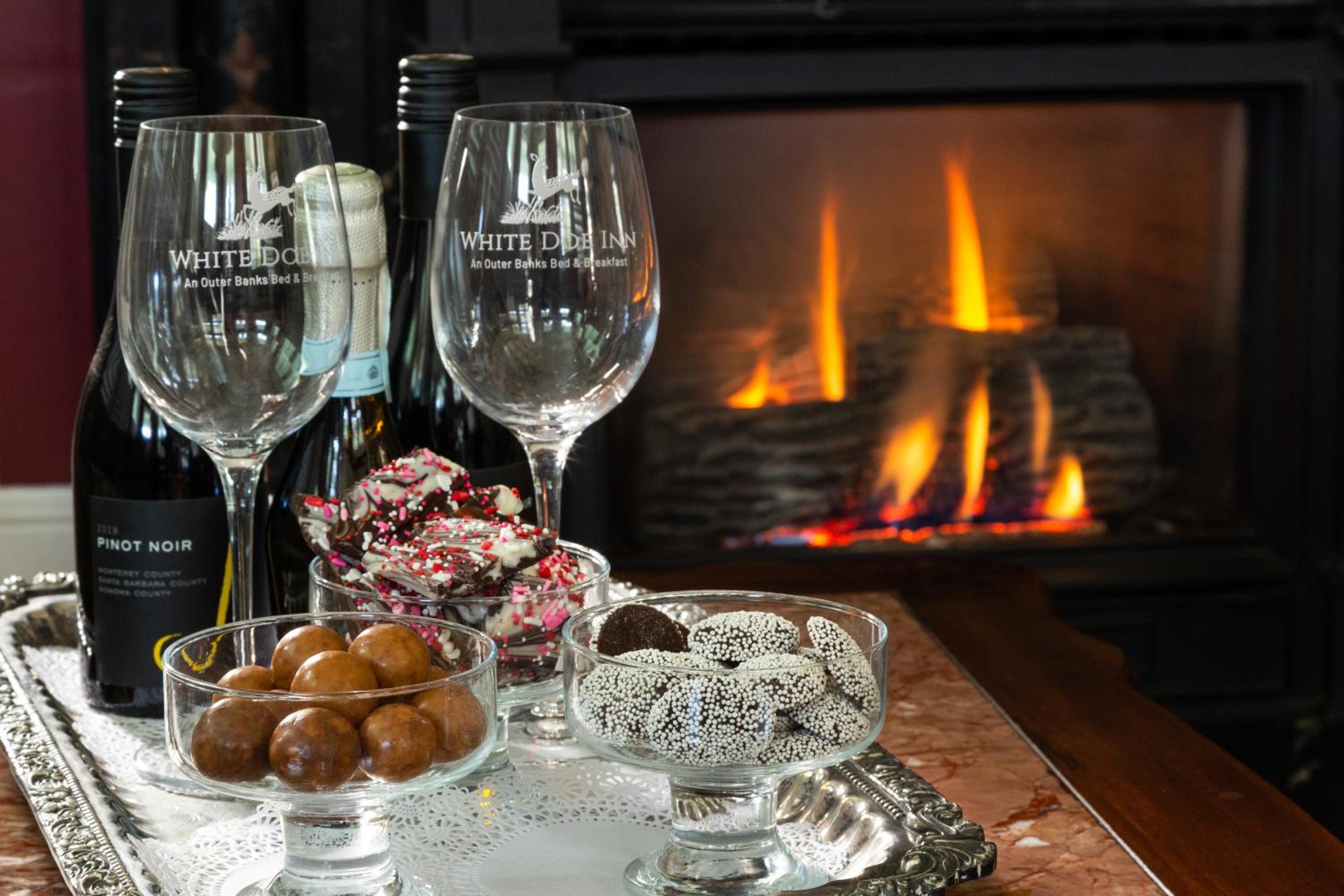 White Doe Inn Bed & Breakfast
