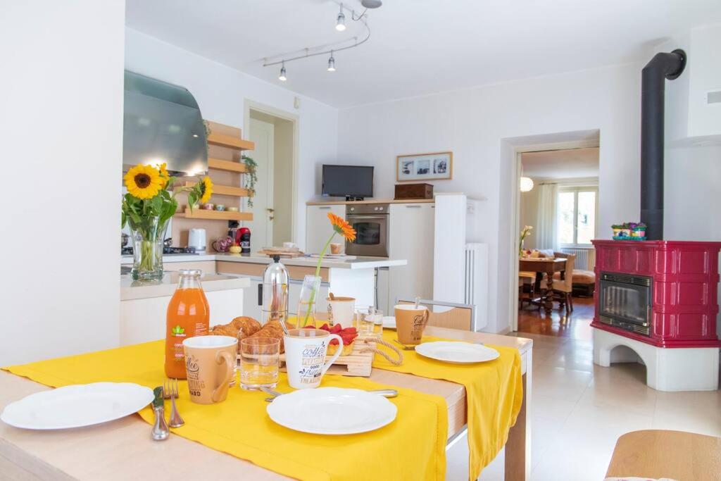 Villa Fiore nel Borgo d'Arte Novilara by Yohome view 3