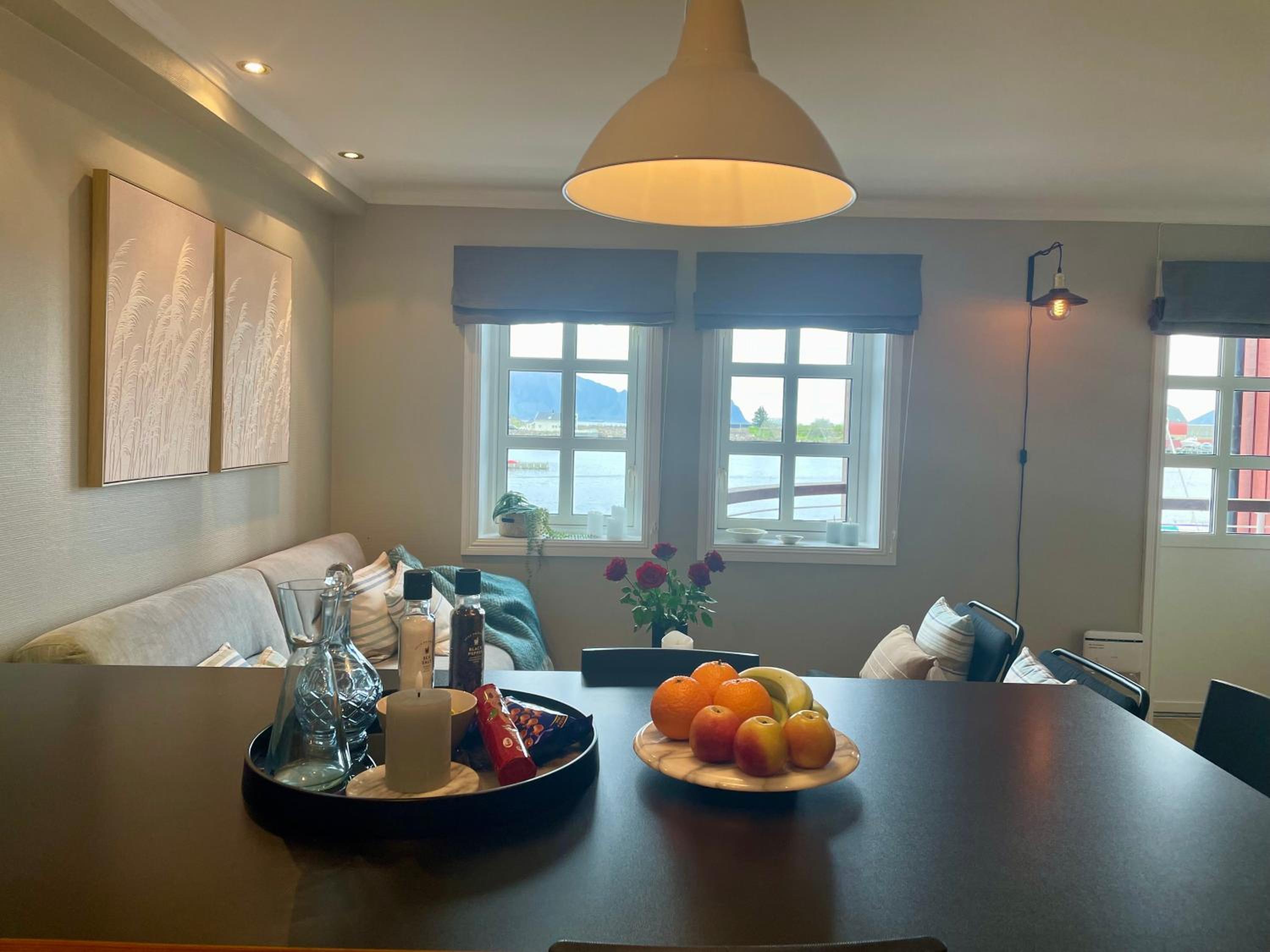 Svolvær Harbour Sea View Apt