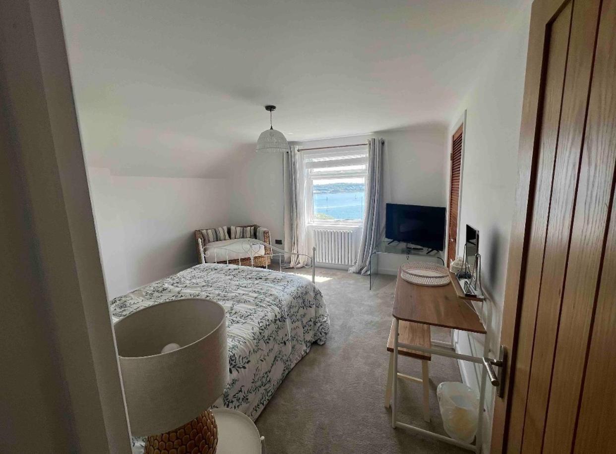 Ty Mary Llanstadwell Milford Haven Pembrokeshire