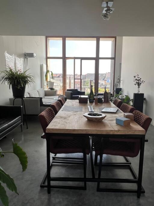 Penthouse In the Center of Antwerp With private Elevator.