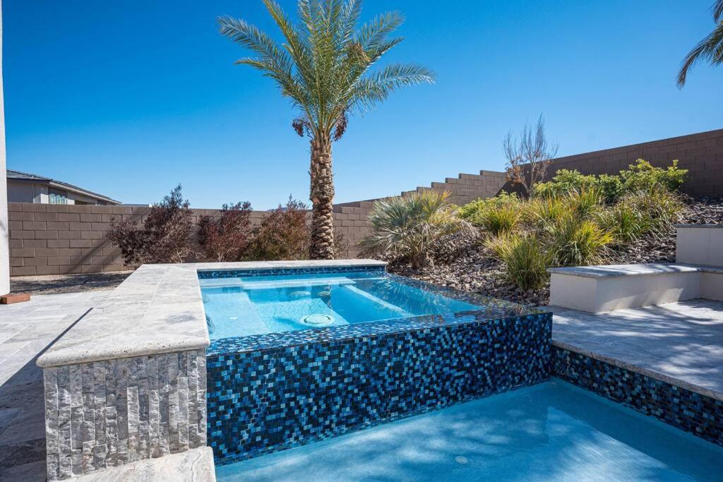 Luxury home close to everything view 3