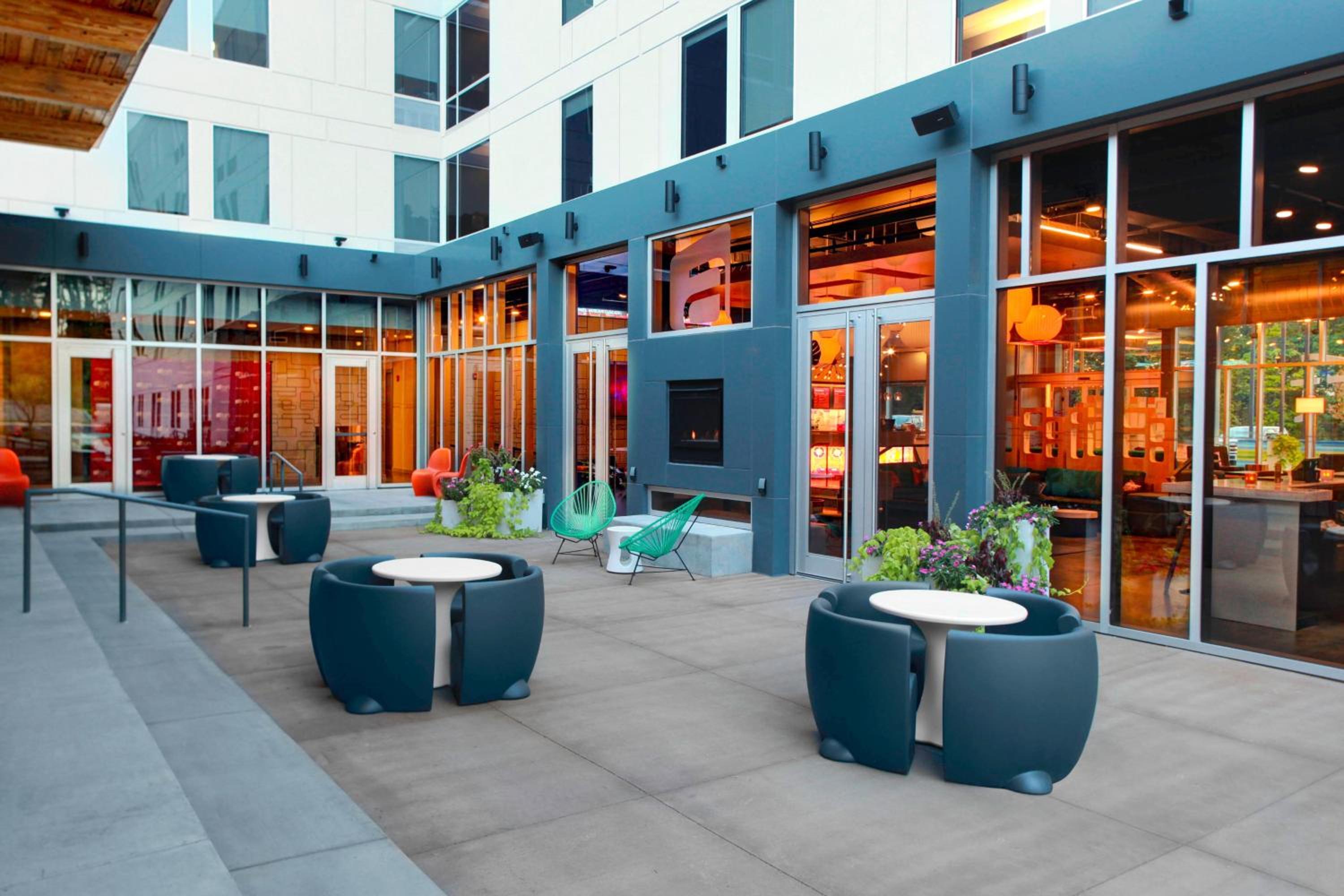 Raleigh Vacations - Aloft Raleigh Durham Airport Brier Creek - Property Image 12