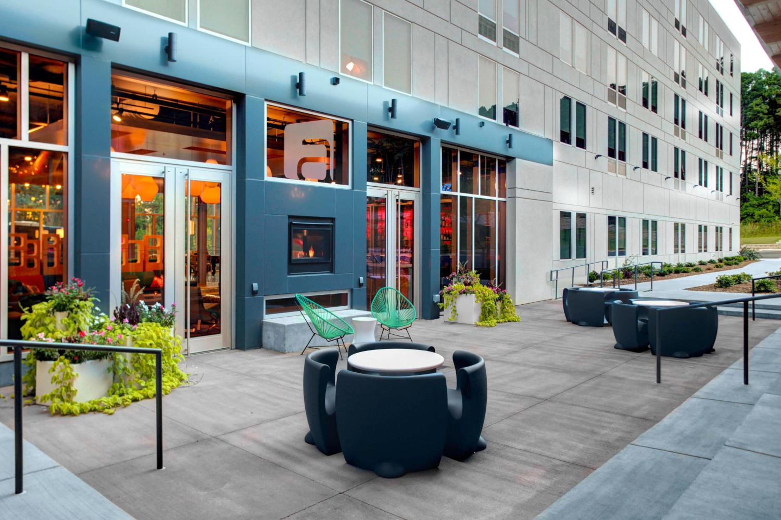 Raleigh Vacations - Aloft Raleigh Durham Airport Brier Creek - Property Image 13