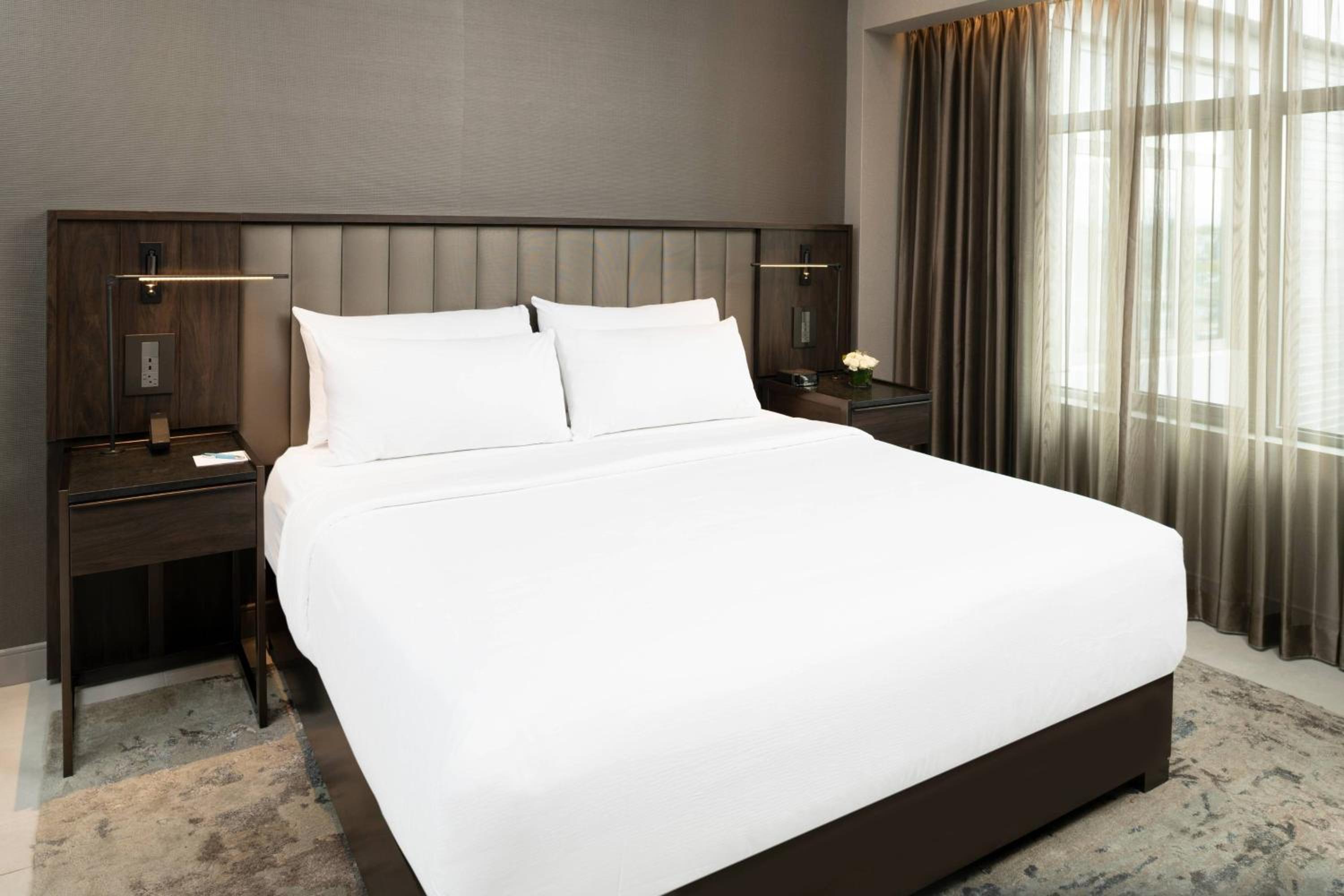 Boston Vacations - The Row Hotel at Assembly Row, Autograph Collection - Property Image 5