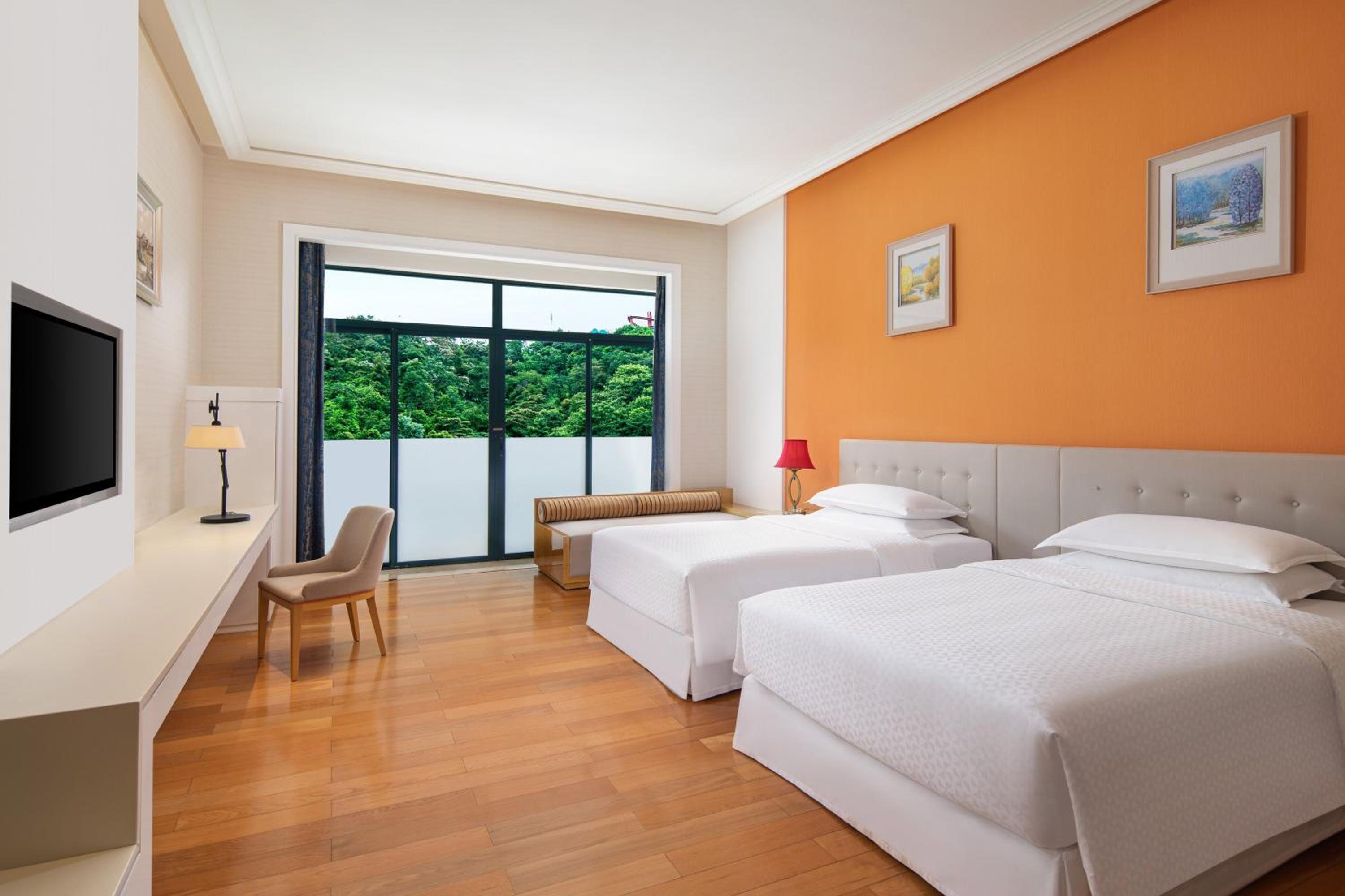 Four Points by Sheraton Heyuan Resort
