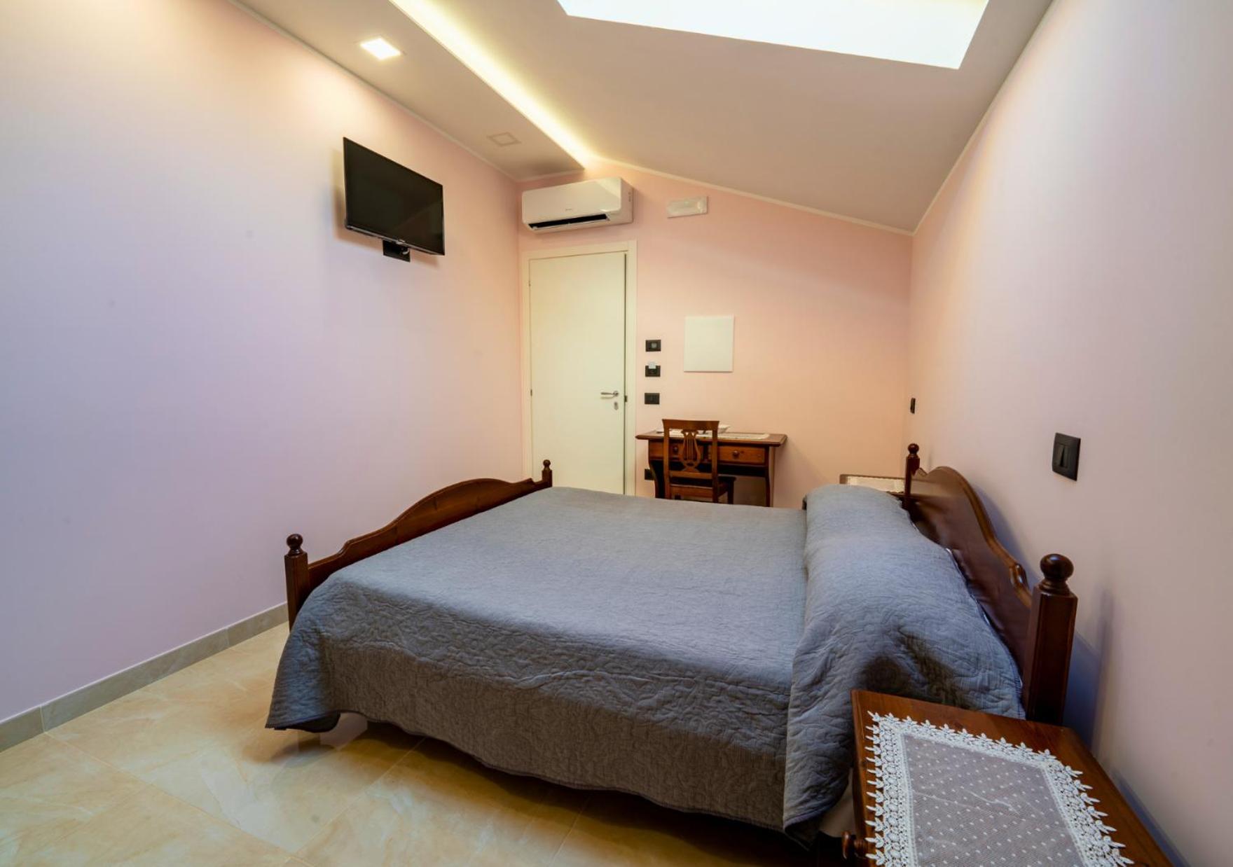 VILLA DEI CESARI BED & BREAKFAST