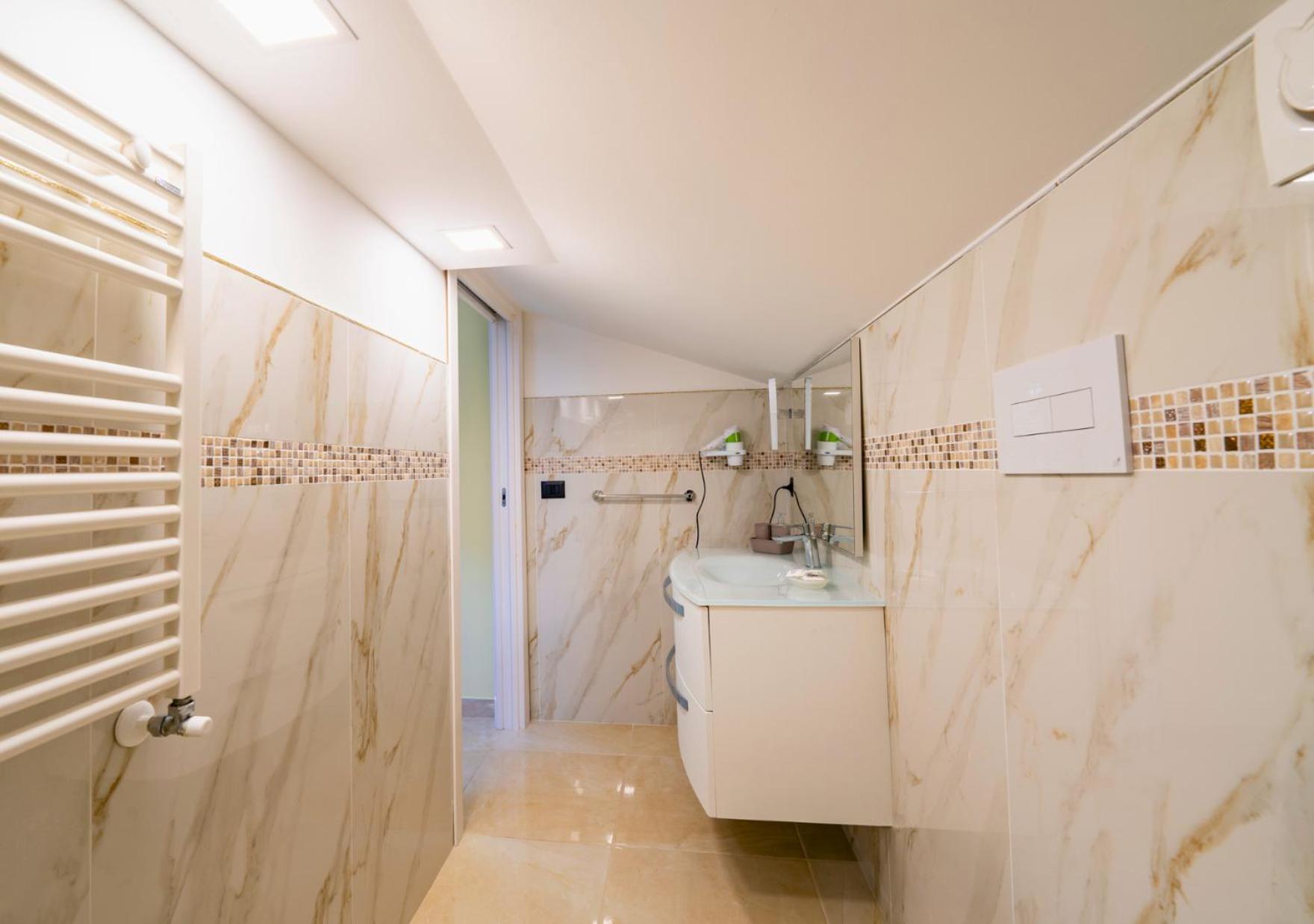 VILLA DEI CESARI BED & BREAKFAST