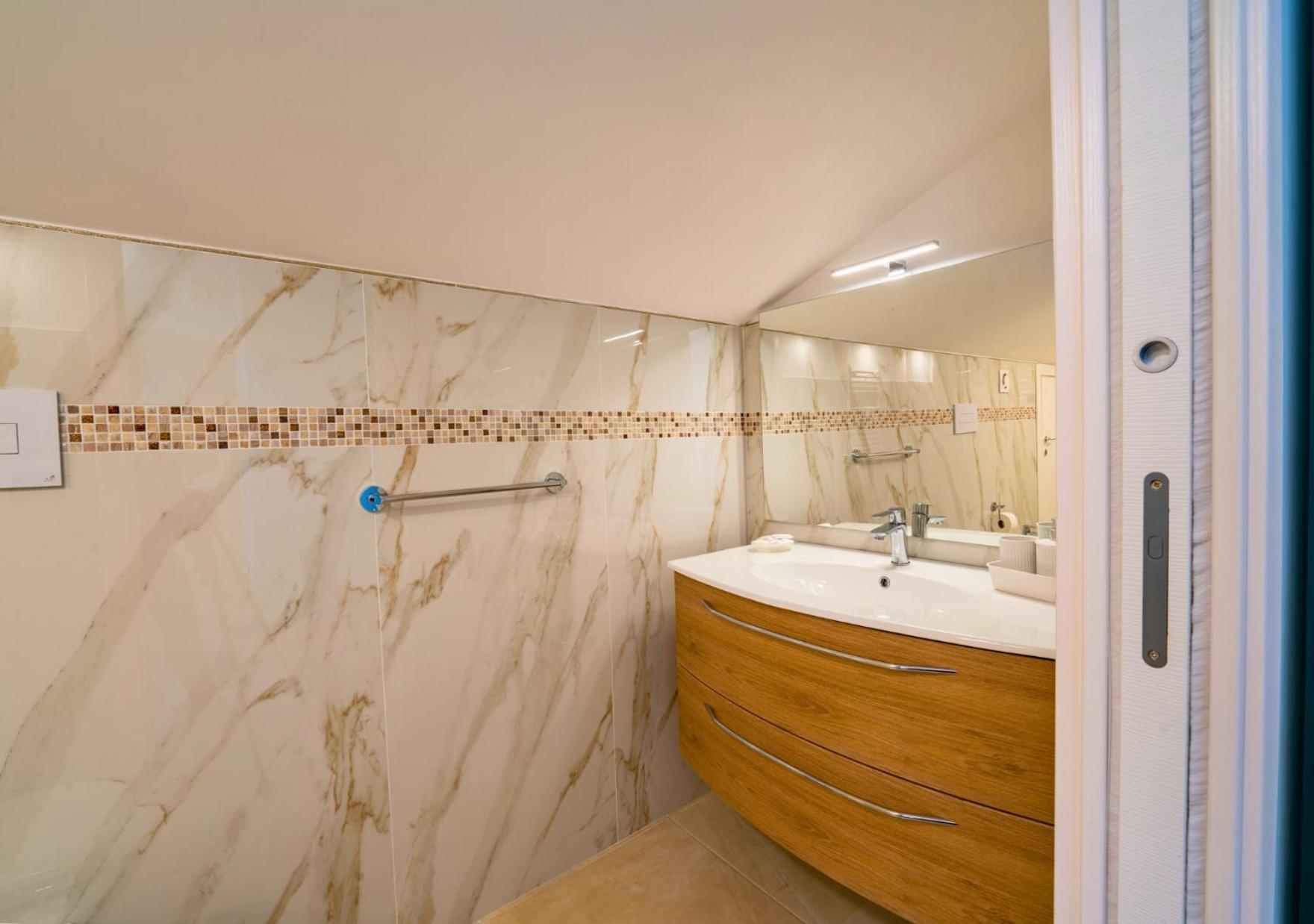 VILLA DEI CESARI BED & BREAKFAST