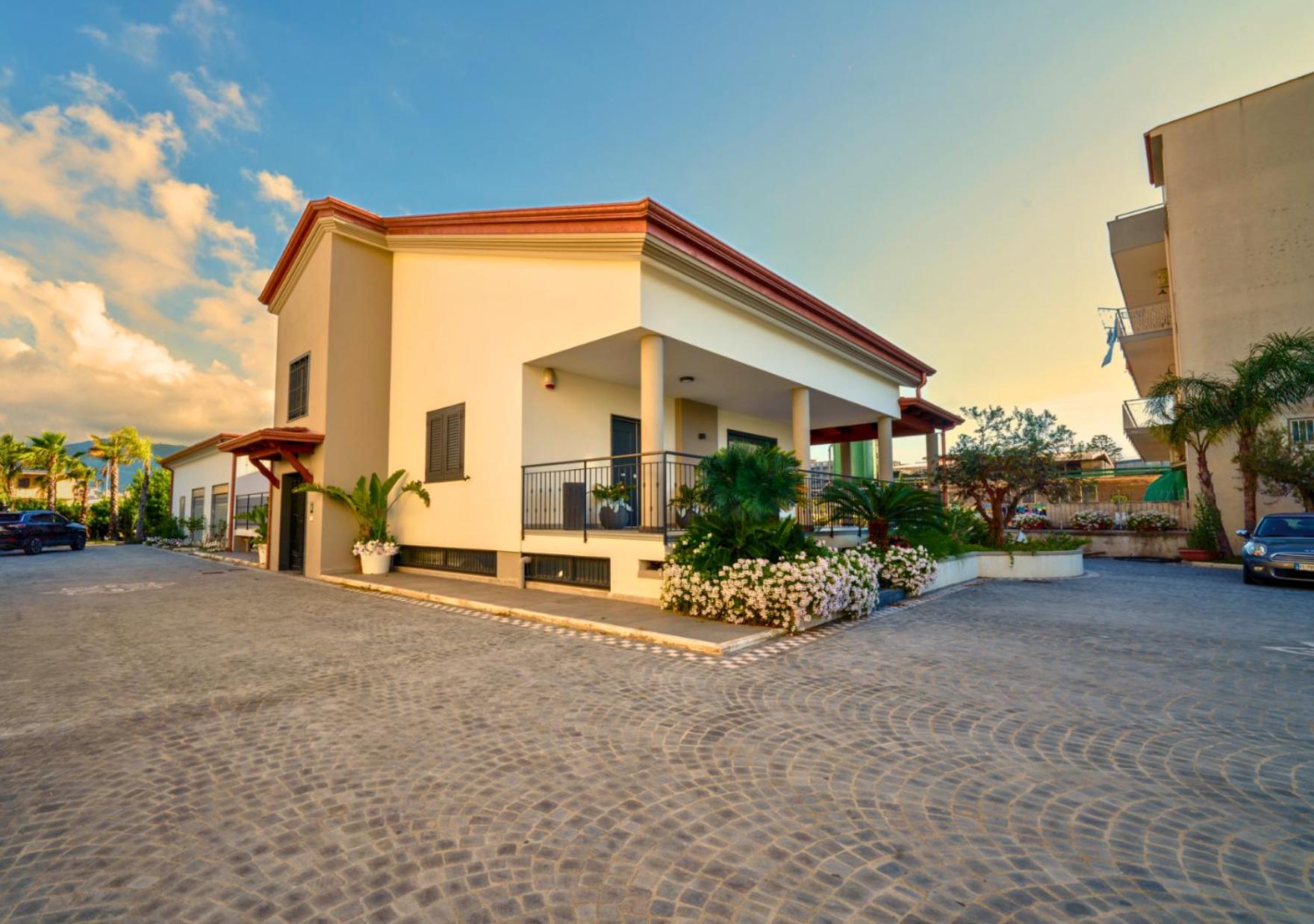 VILLA DEI CESARI BED & BREAKFAST