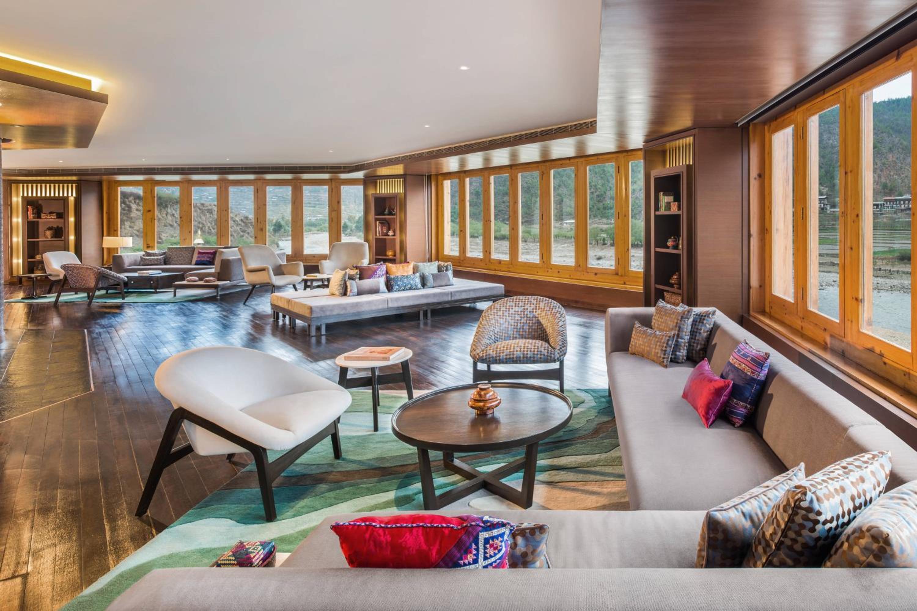 Le Meridien Paro Riverfront