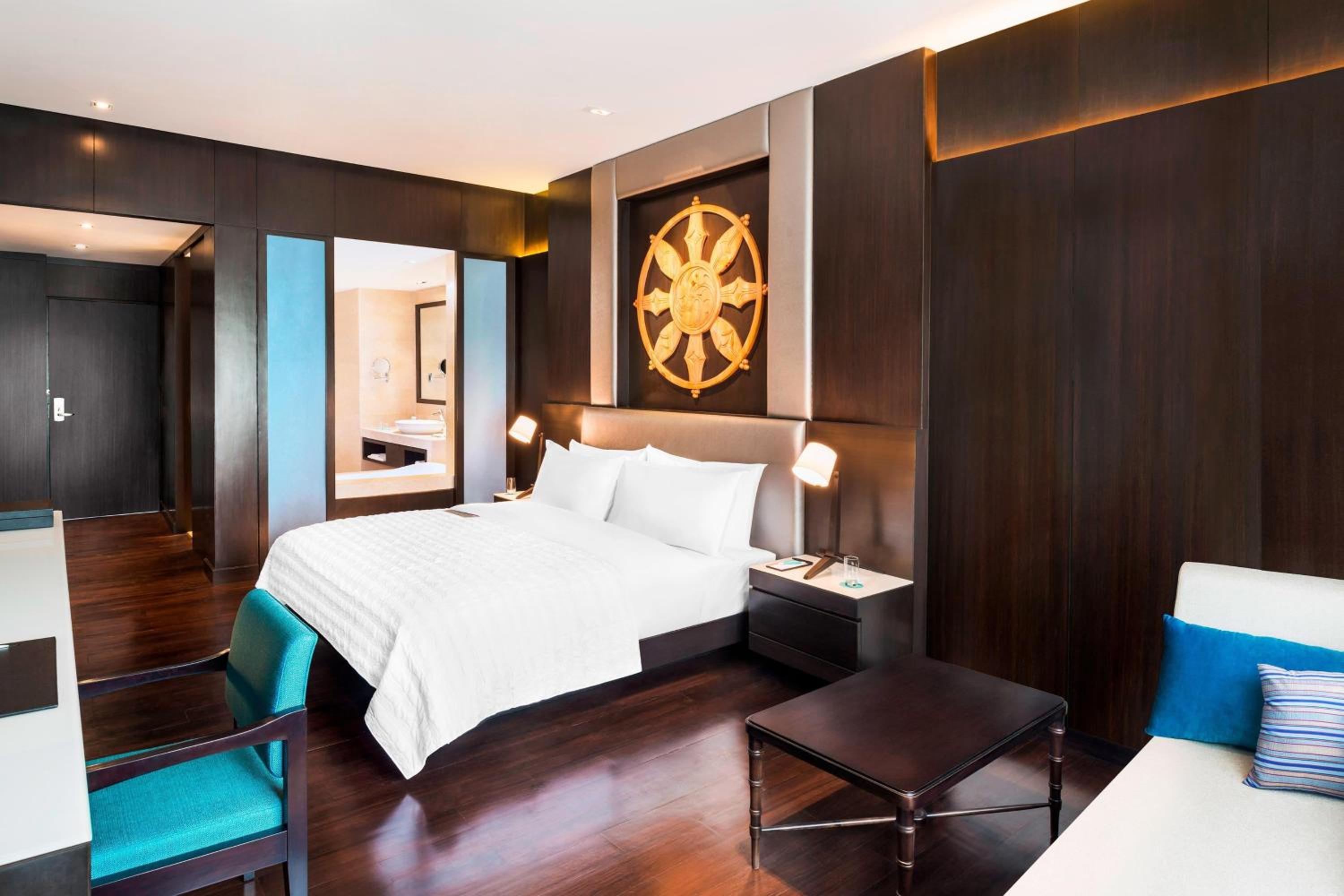 Le Meridien Paro Riverfront