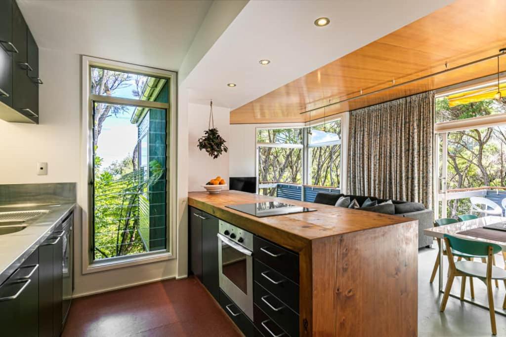The Island Treehouse - Coast & Country view 5