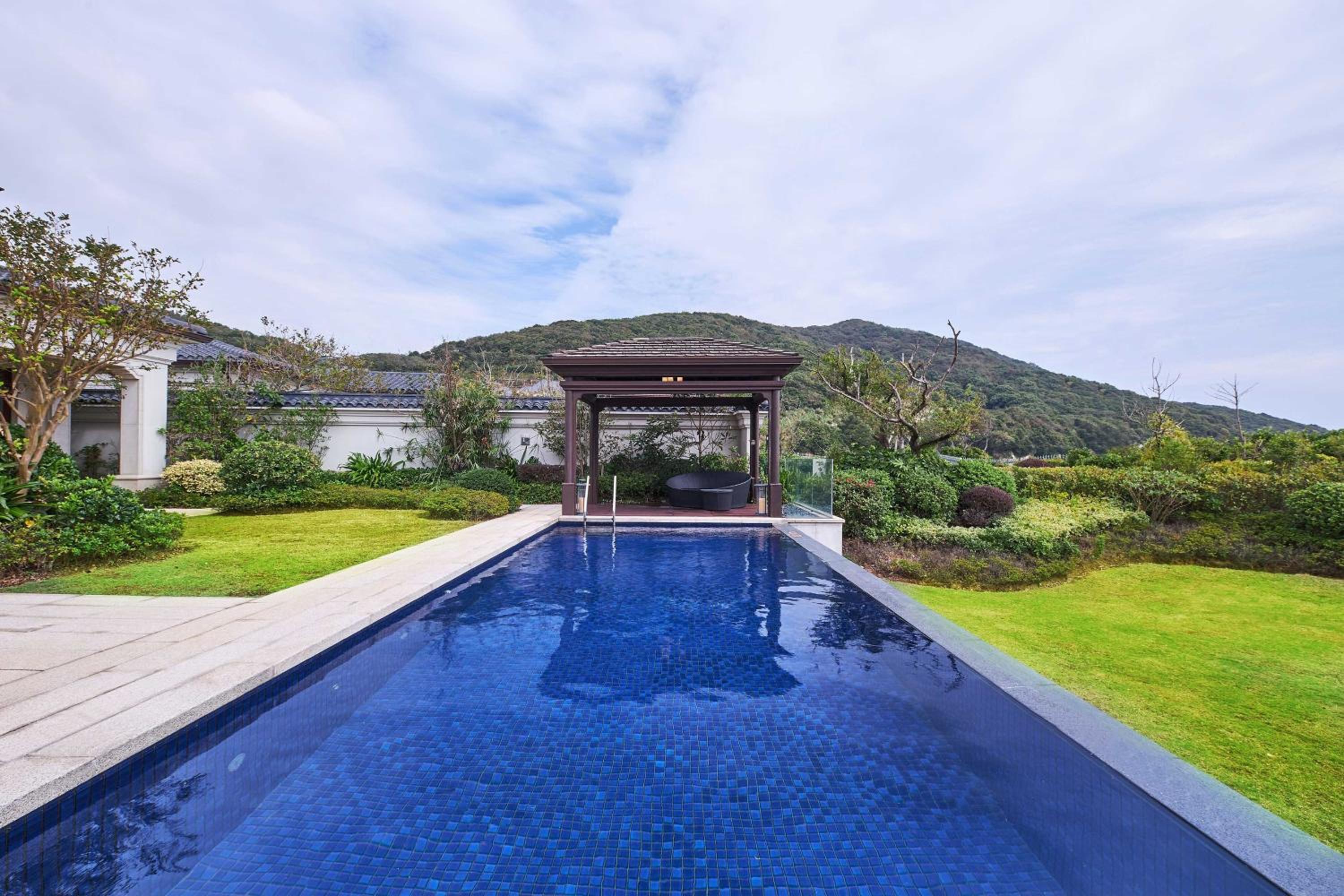 The Westin Zhujiajian Resort, Zhoushan