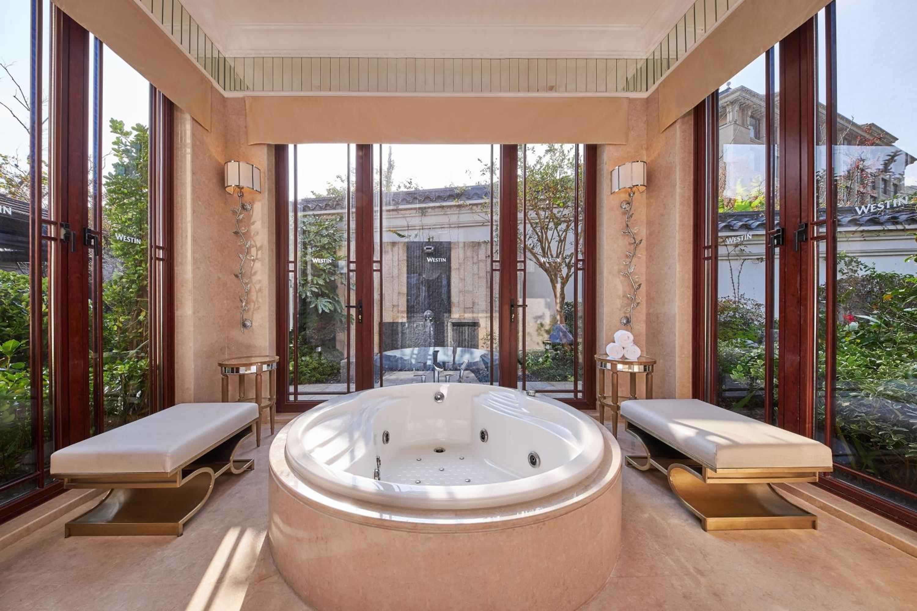 The Westin Zhujiajian Resort, Zhoushan
