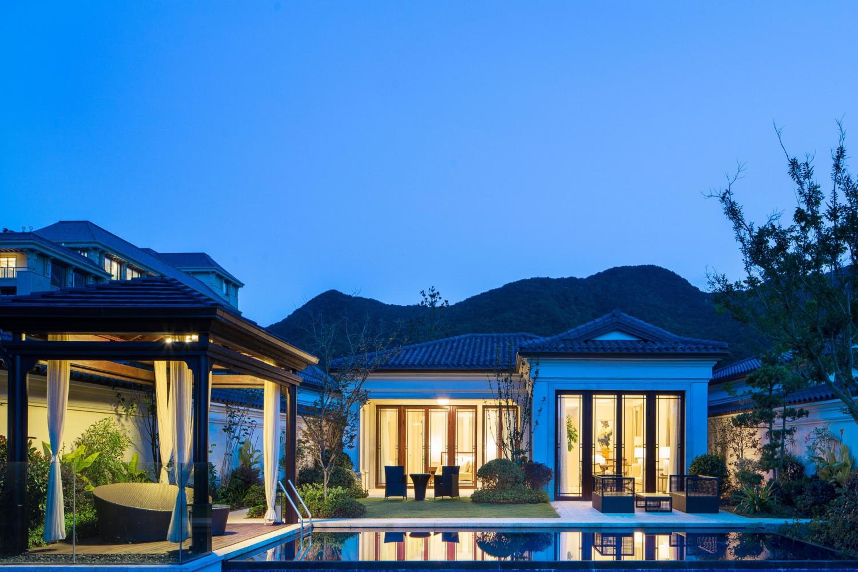The Westin Zhujiajian Resort, Zhoushan