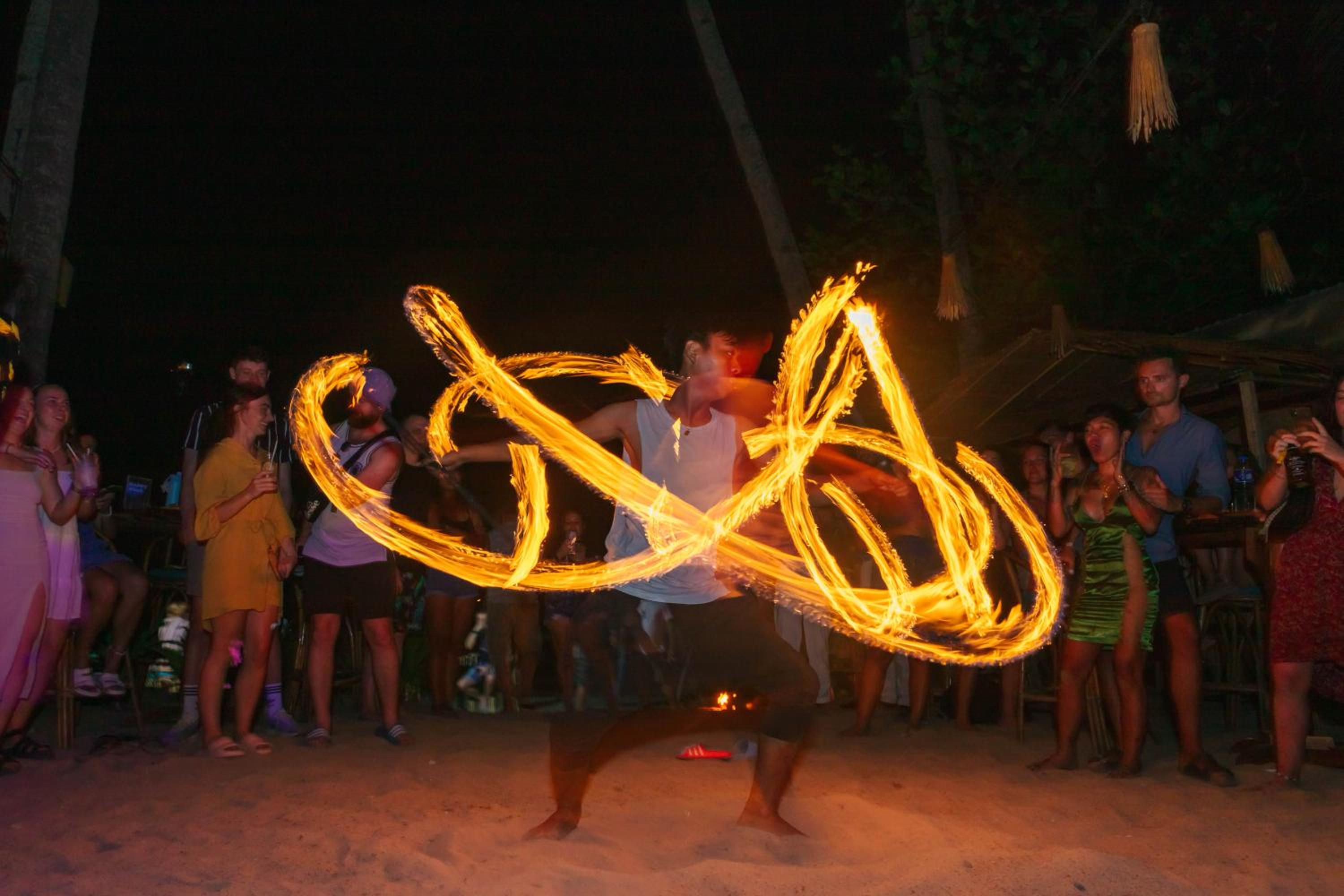 Mad Monkey Hostel Nacpan Beach — photo 143