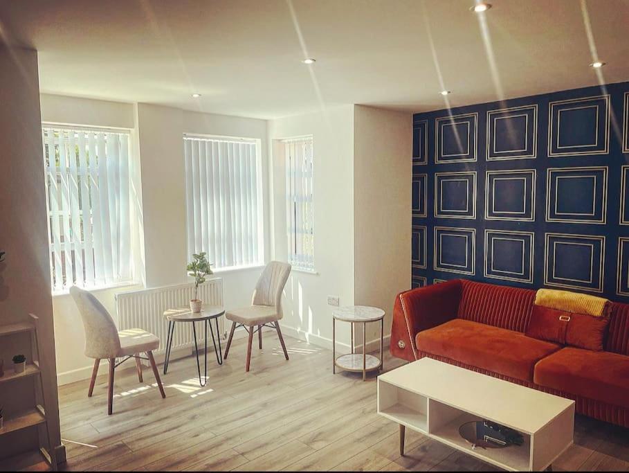 Oxford Vacations - The Chic Nexus Apartment 2023 New-Build - Property Image 31