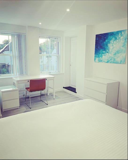 Oxford Vacations - The Chic Nexus Apartment 2023 New-Build - Property Image 39