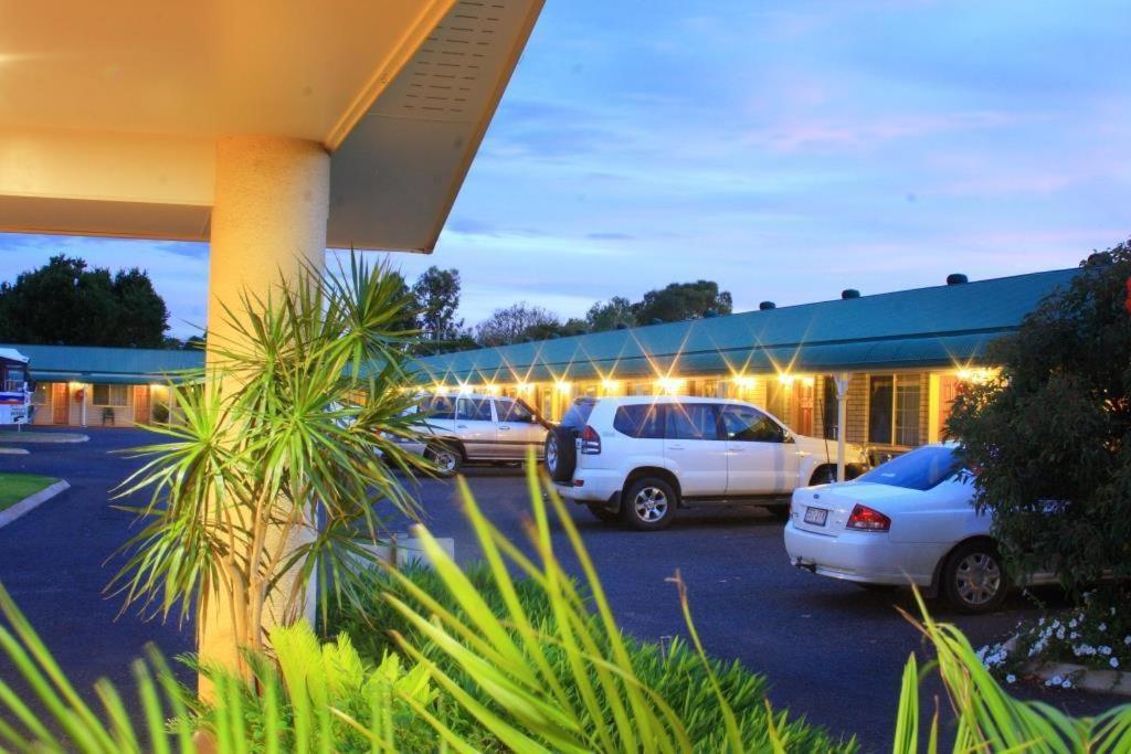 Riverland Motor Inn