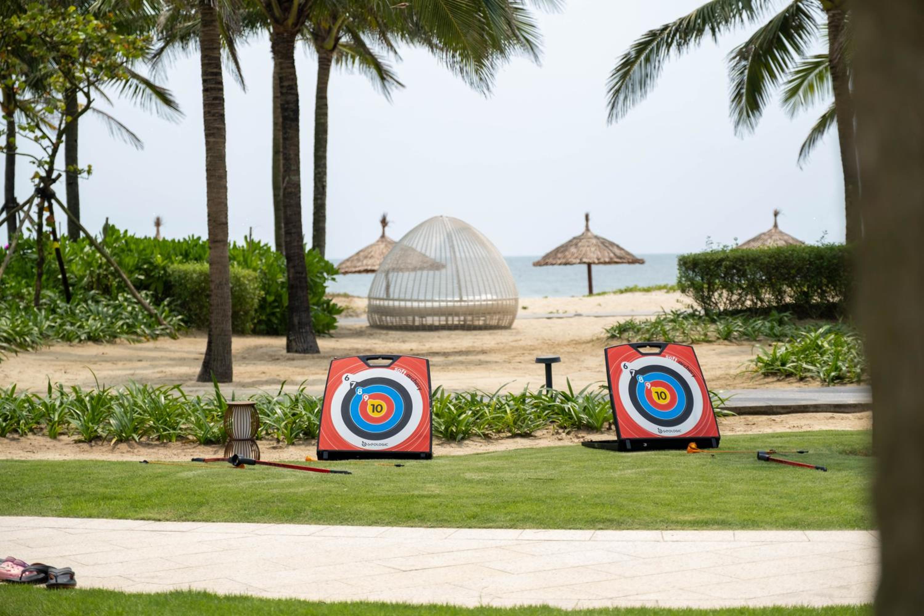 New World Hoiana Beach Resort 32