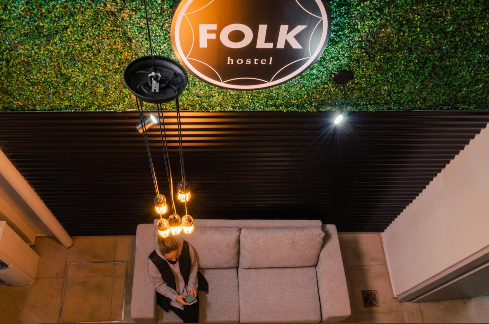 Folk Palermo