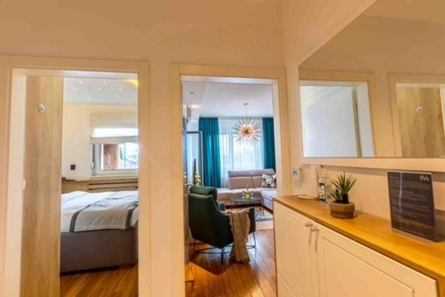Platinum_Luxury_Apartment II
