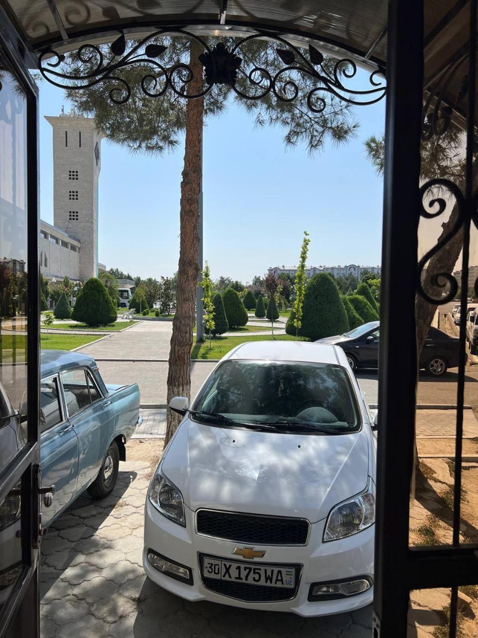 Khan Apartments
