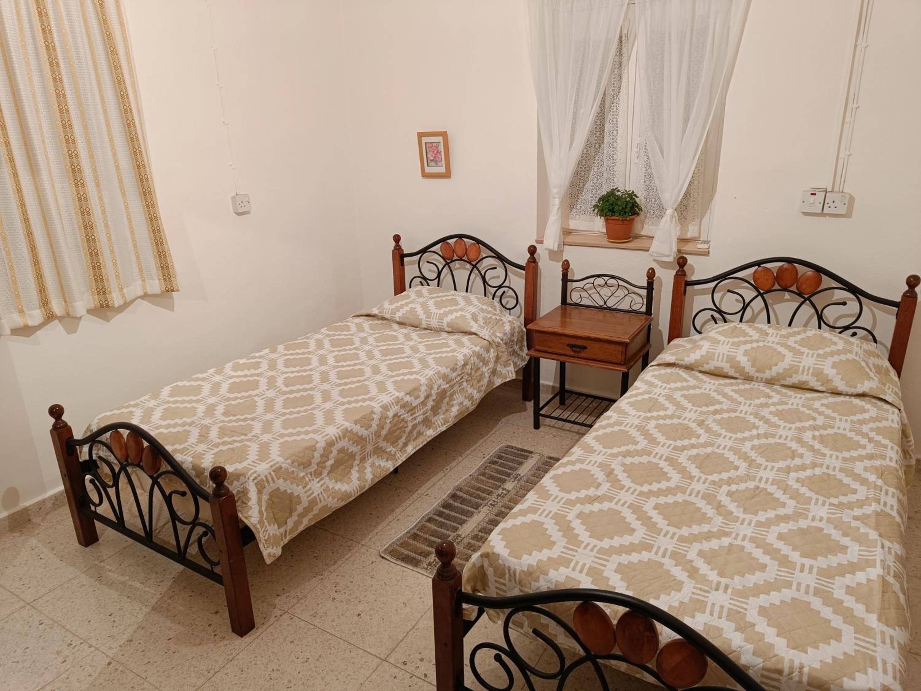 The Grapevine Guest House