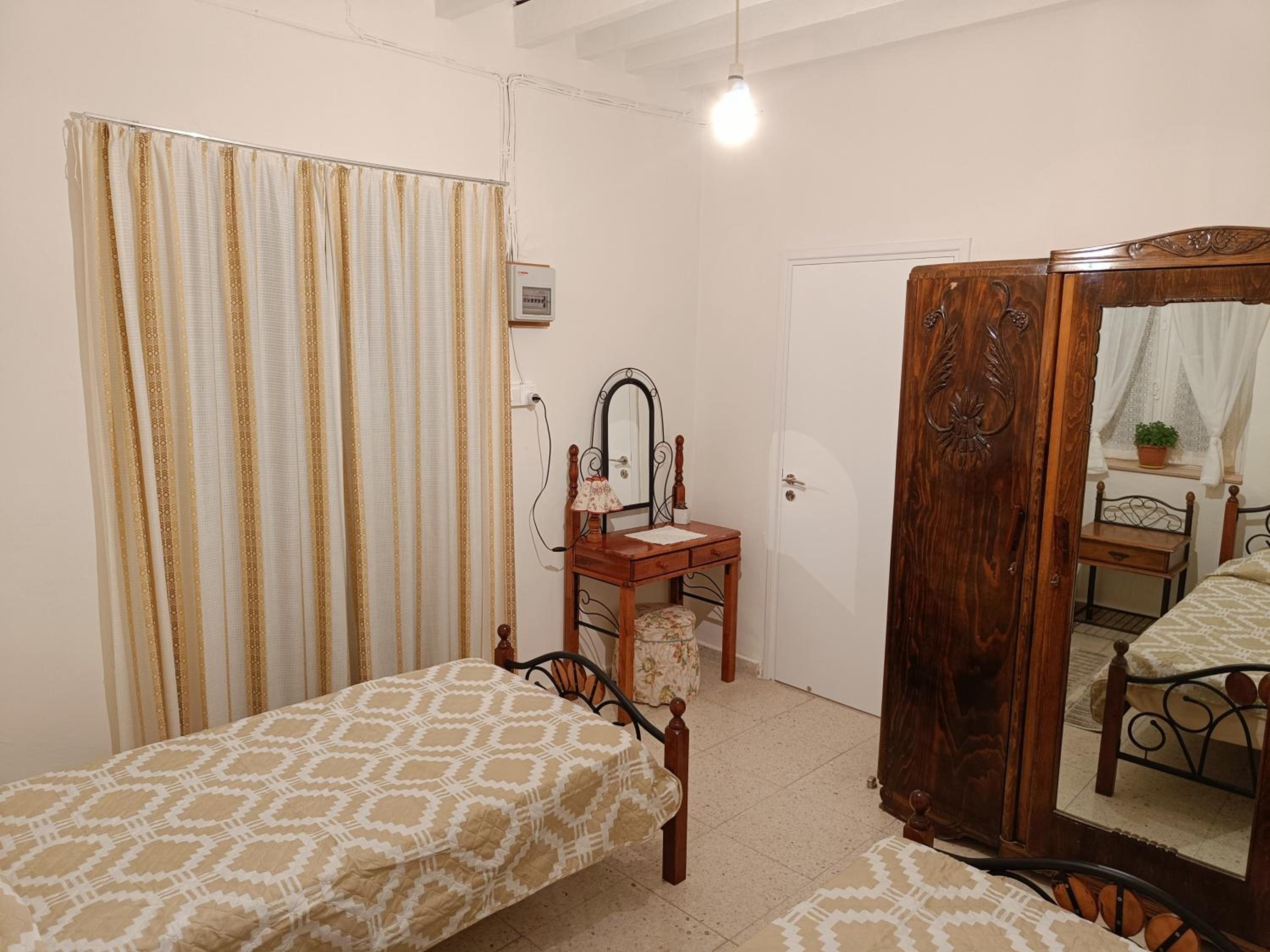 The Grapevine Guest House
