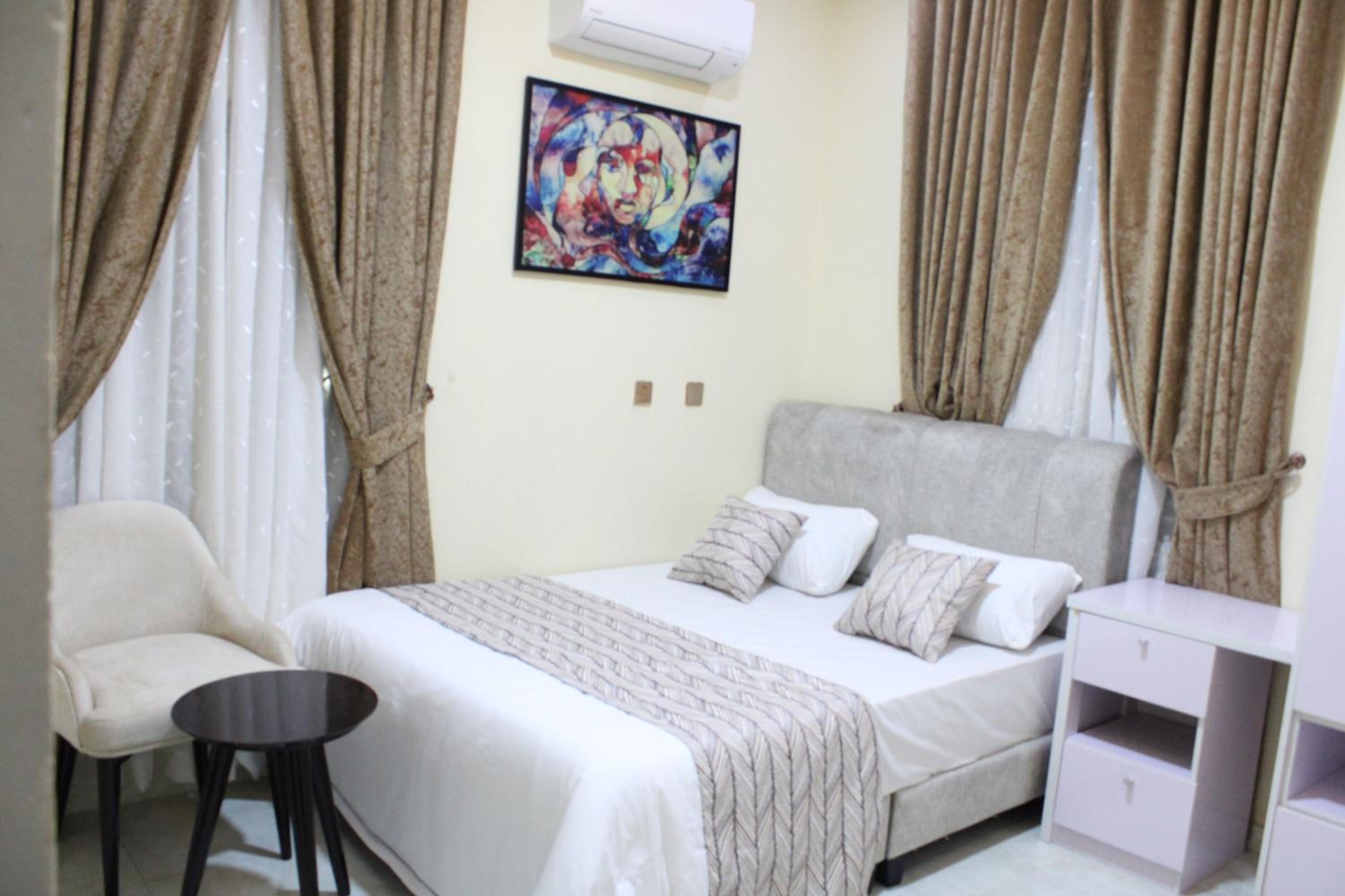 Havre Luxury Apartment view 3