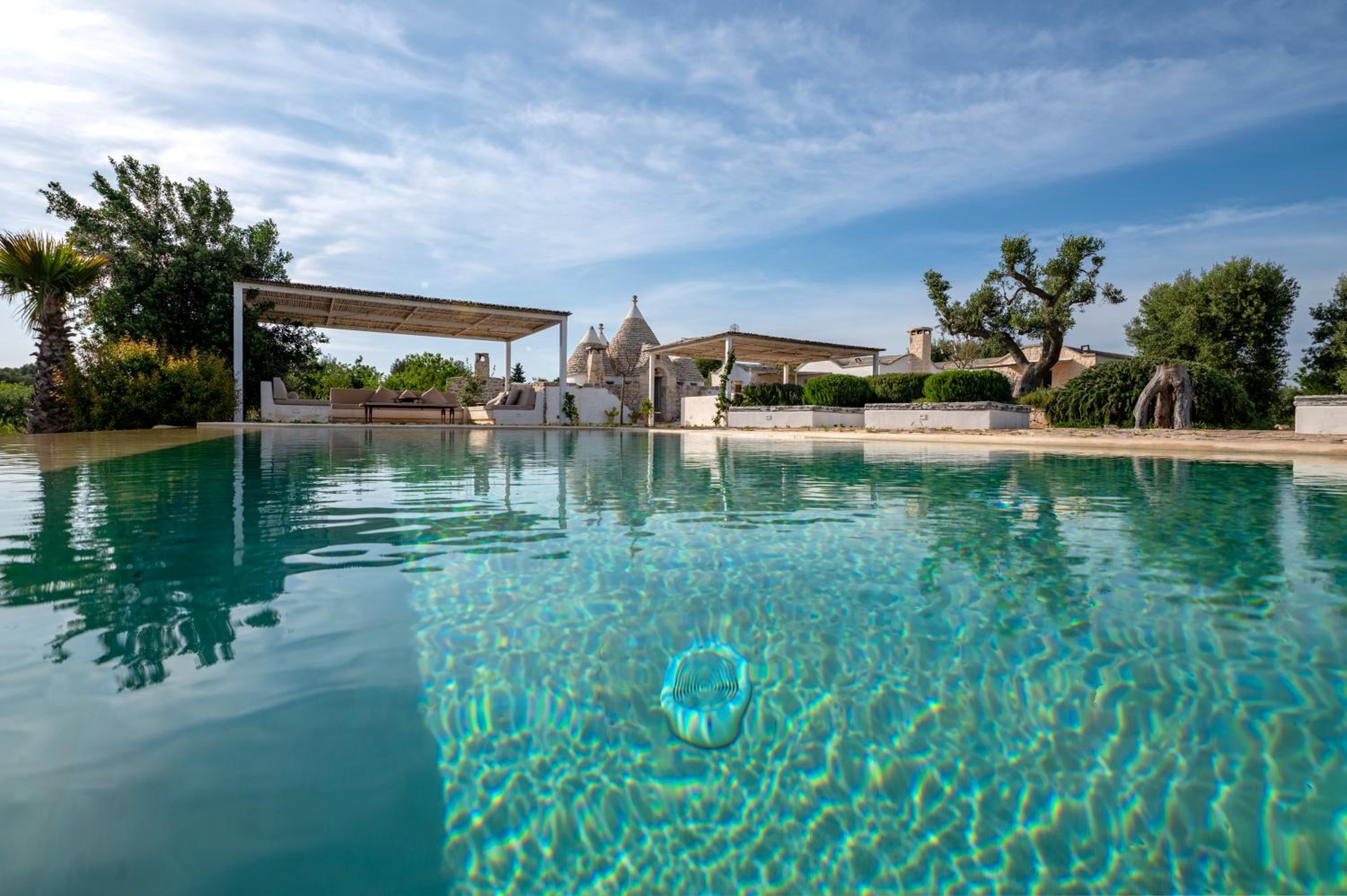 Trullo Nostress with pool view 2