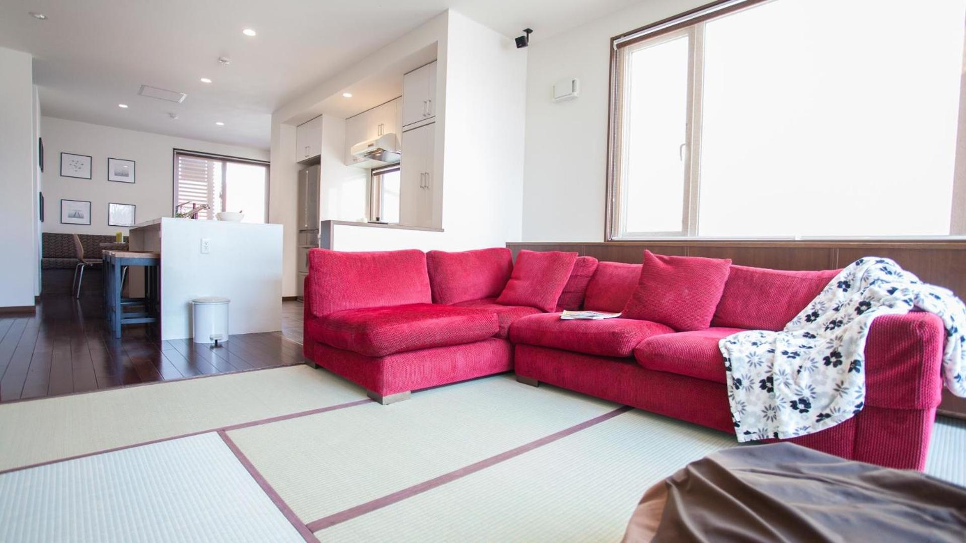 Toshokan Townhouse