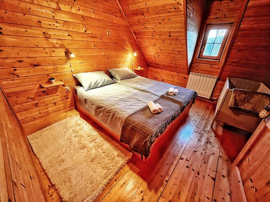 Rustikalna kuća Snowdrop s kaminom u Begovom Razdolju, Gorski kotar view 5