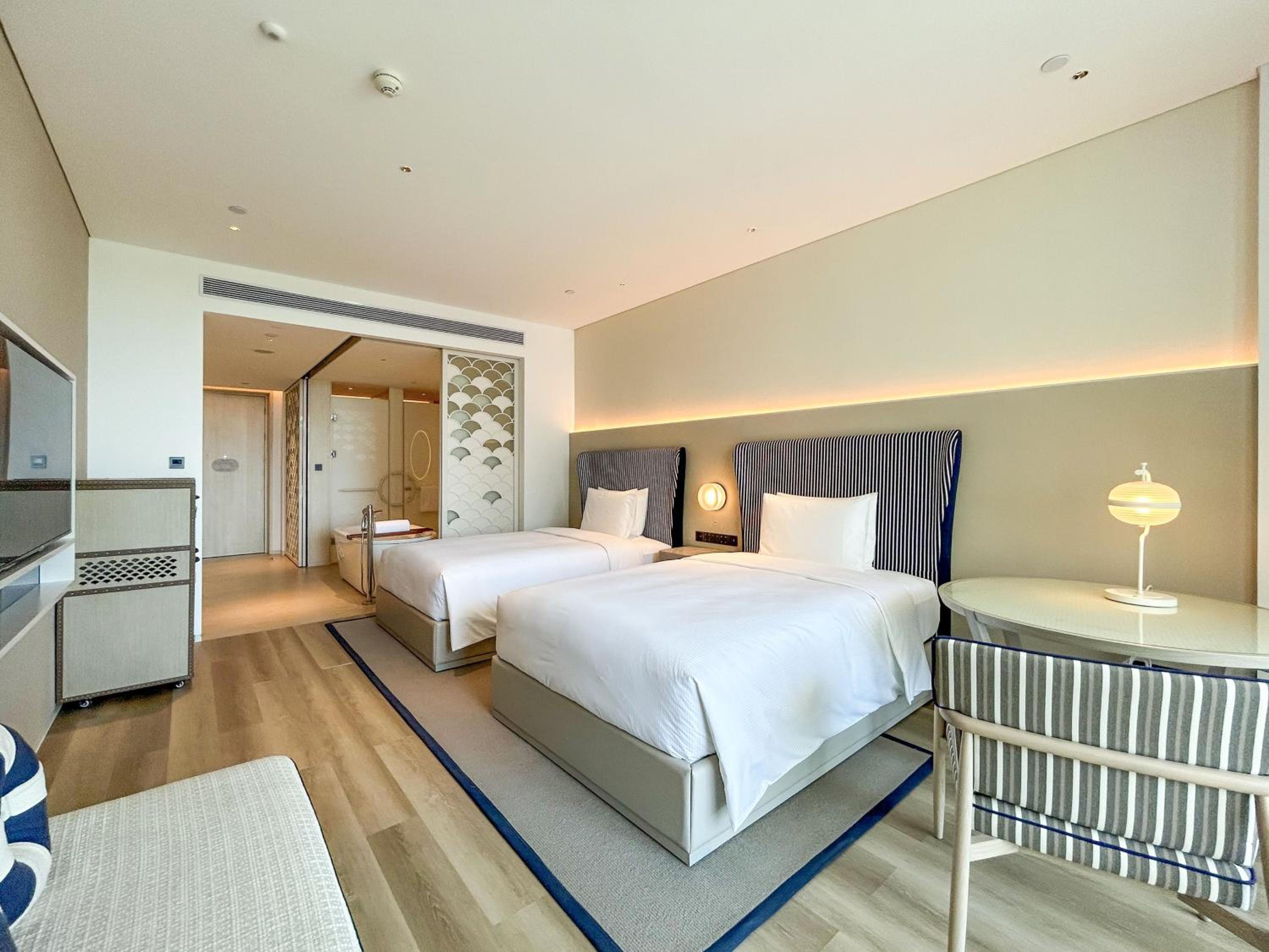 The Mermoon Resort Hainan Tufu Bay, Tapestry By Hilton