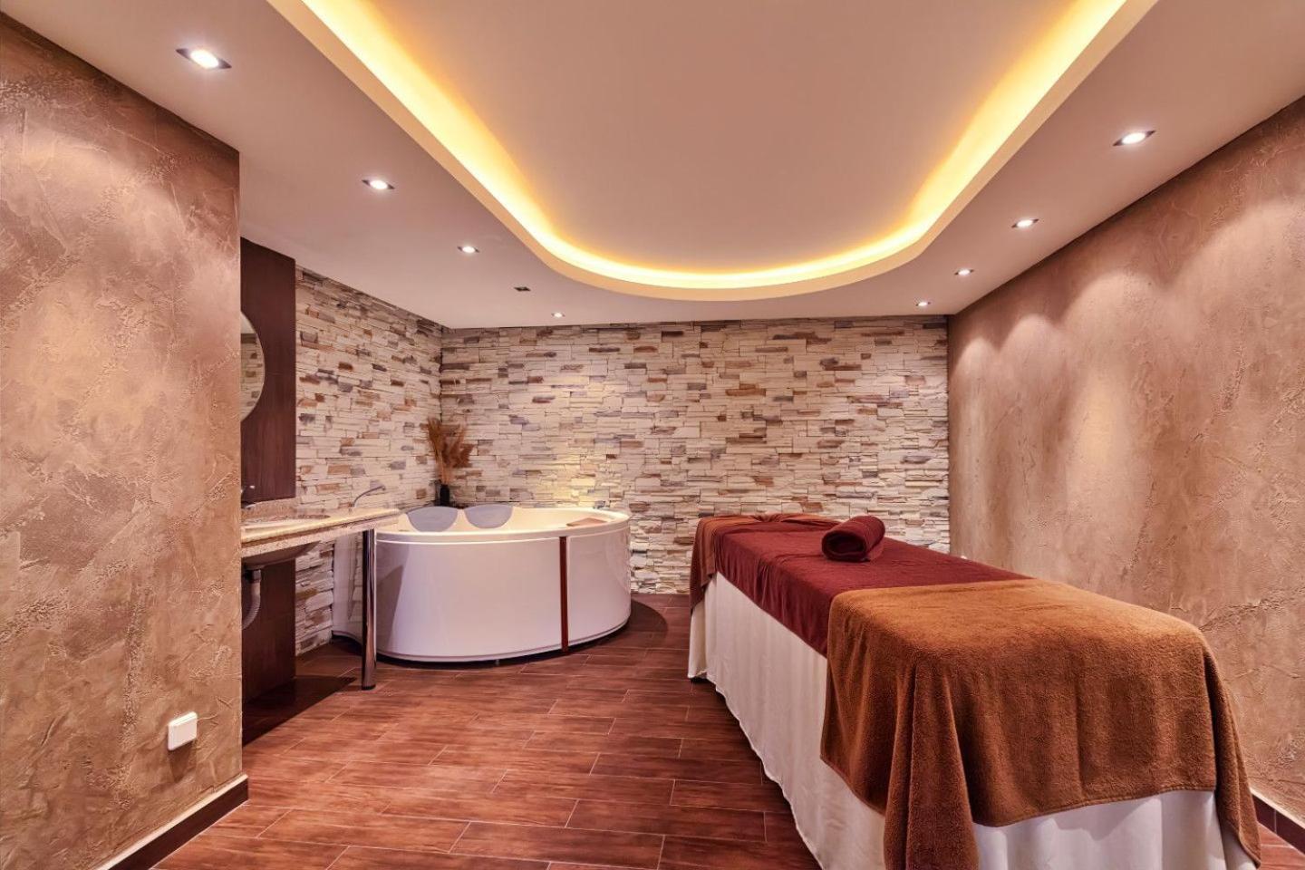 M&R Apartment C13 - SPA Terra Complex