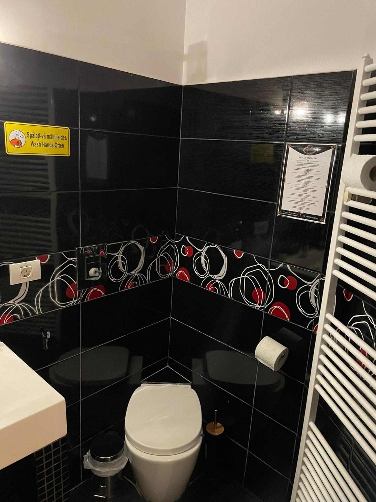 Select City Center Apartments