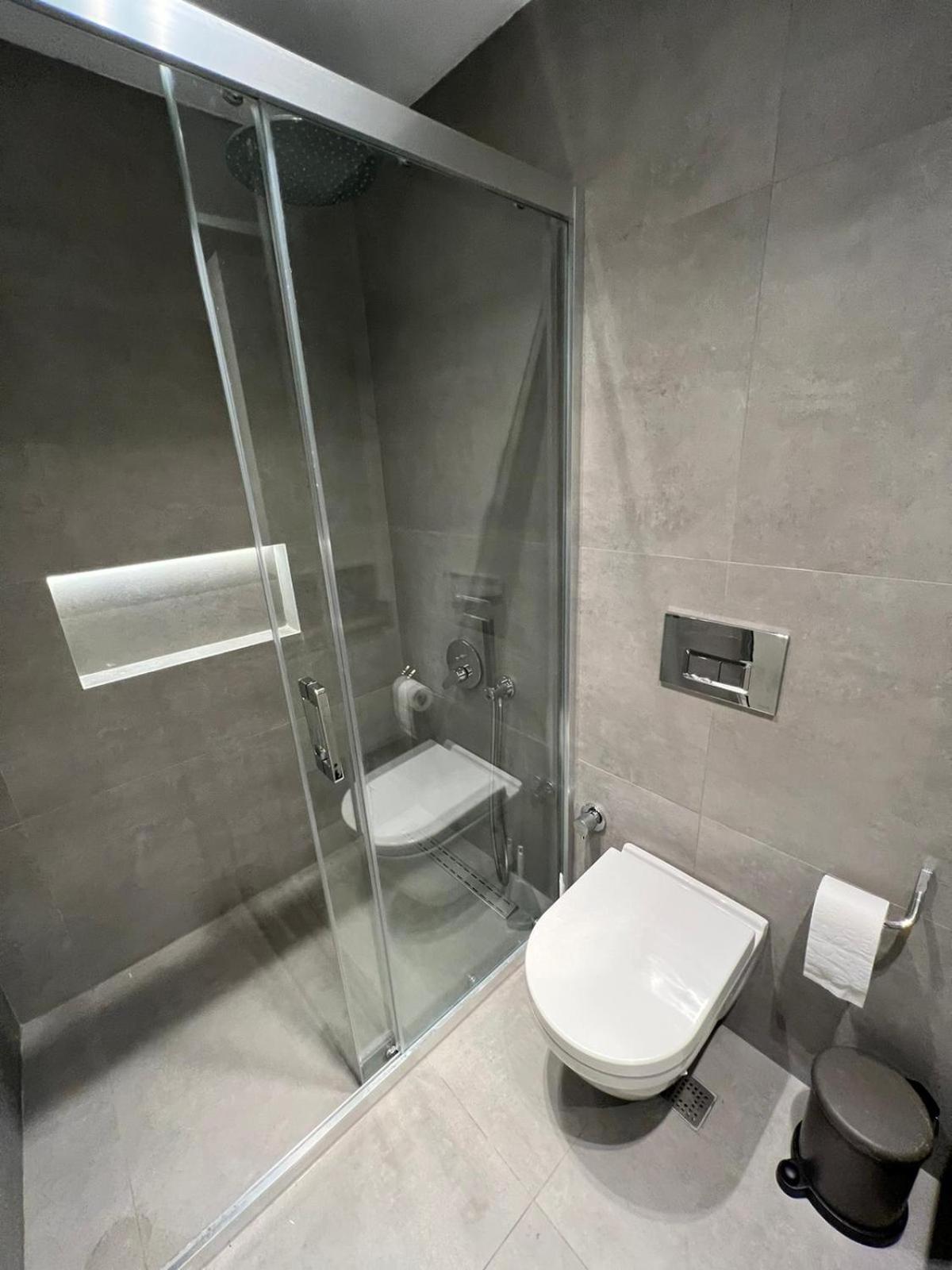 Z-Suites - Image 102