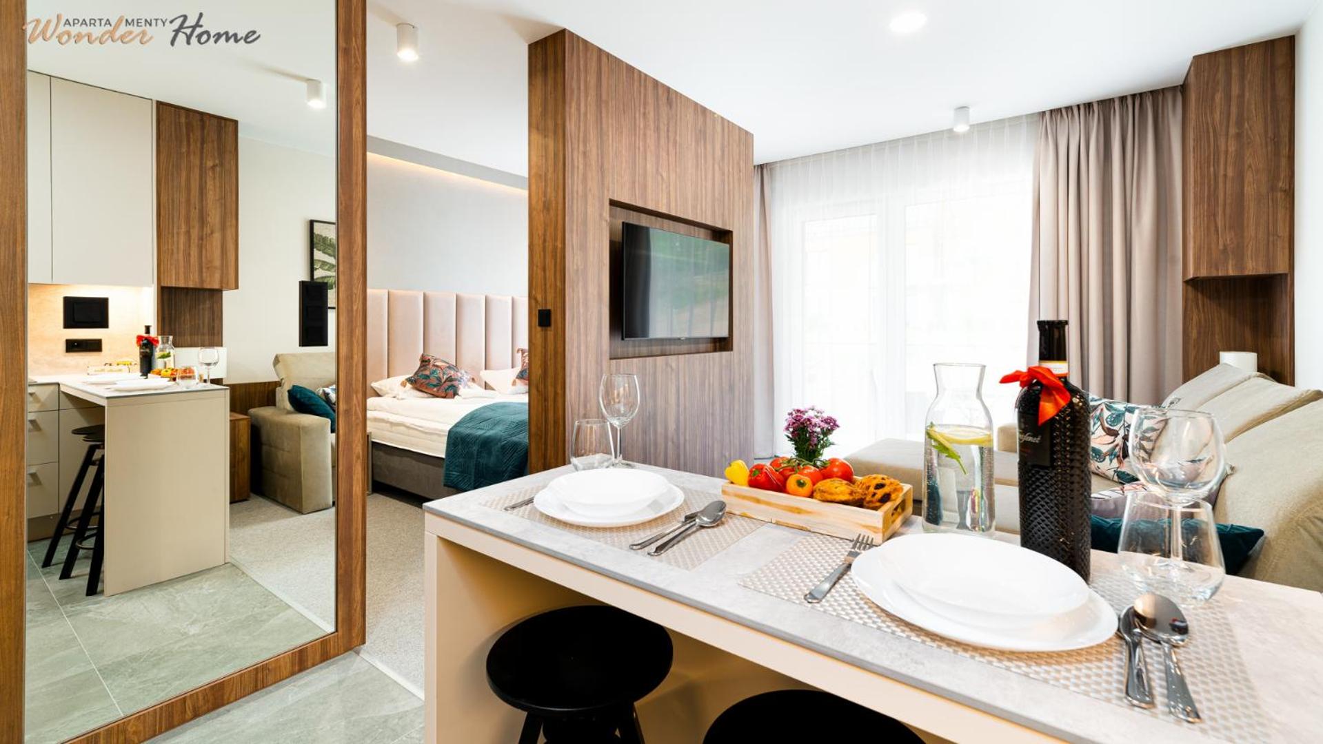 Wonder Home - Apartamenty Hillside tuż przy stoku, sklep, plac zabaw i zewnętrzna siłownia na terenie kompleksu