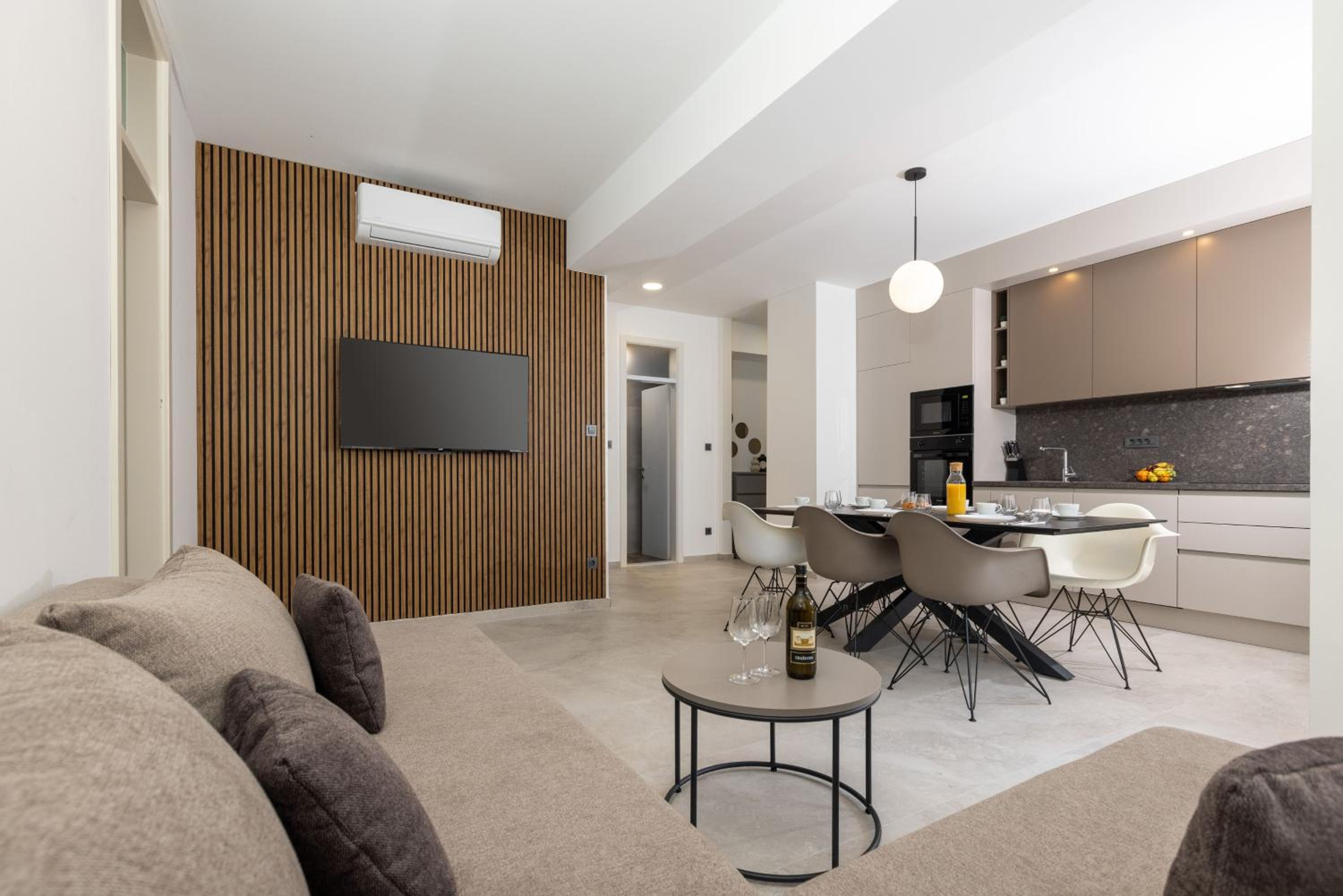 Apartments Ocrux